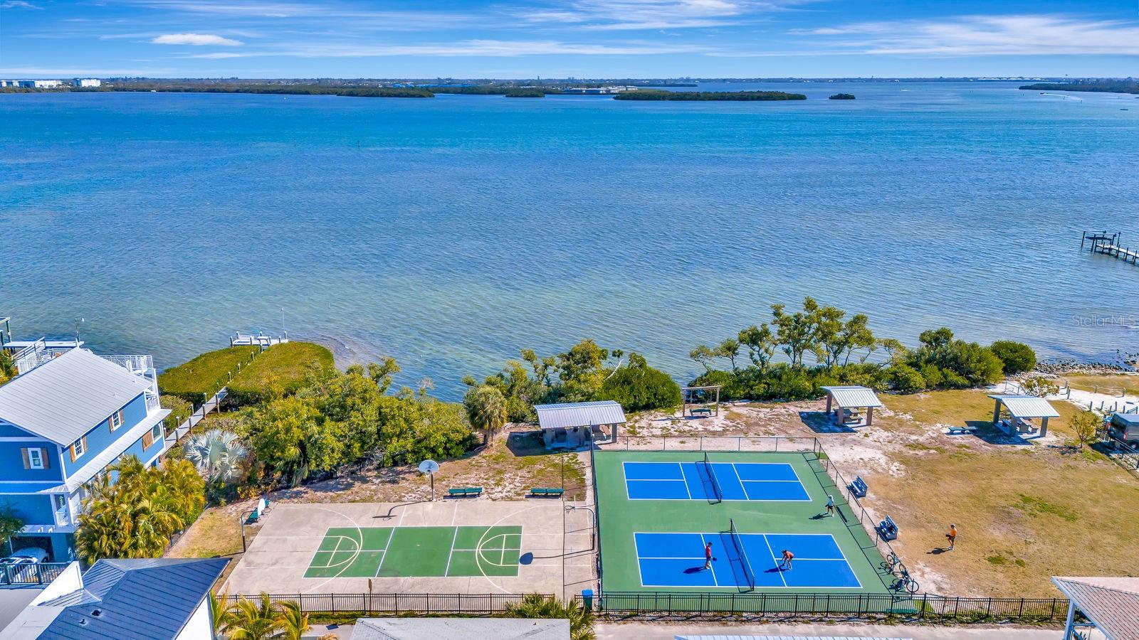 ILEXHURST - Residential