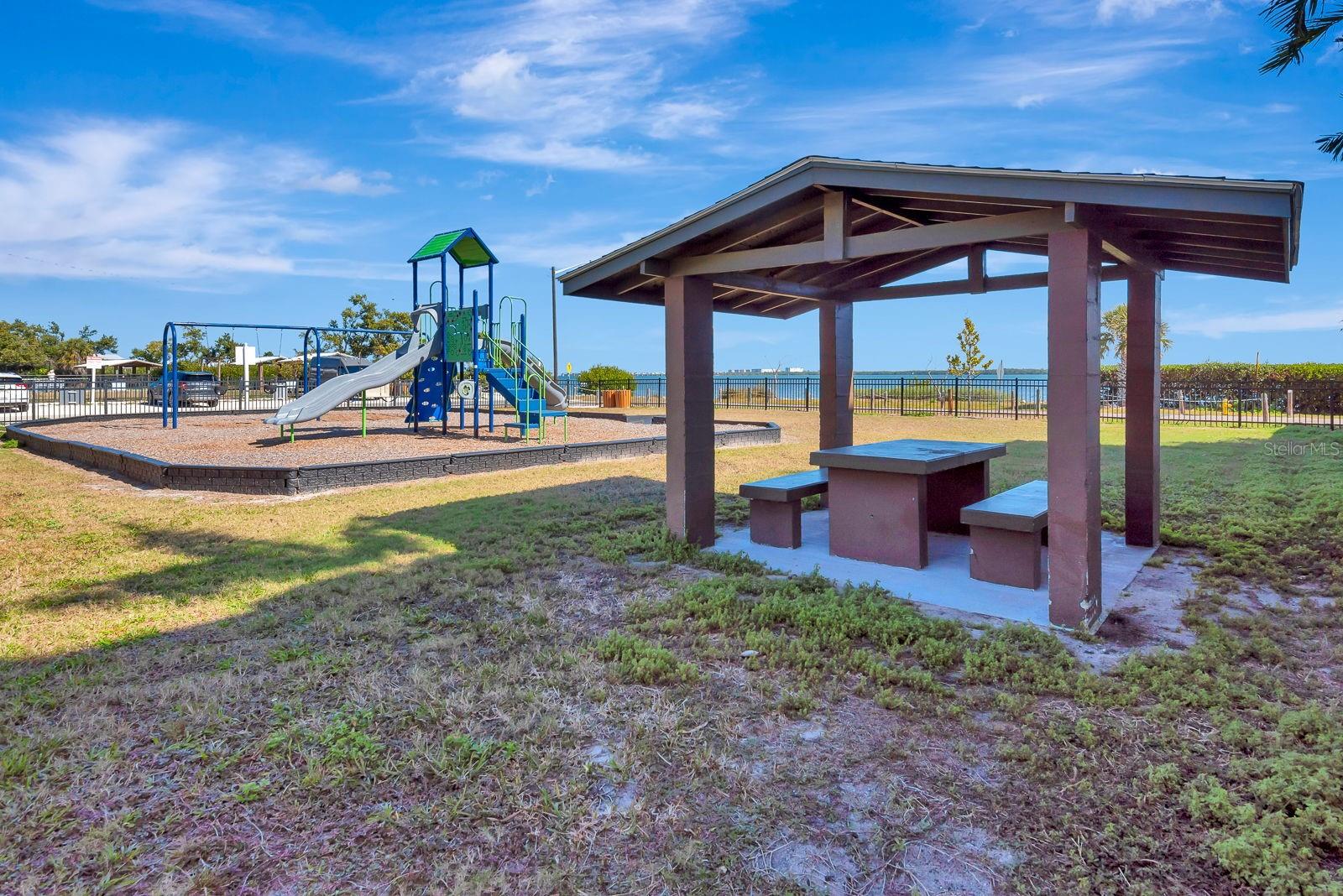 ILEXHURST - Residential