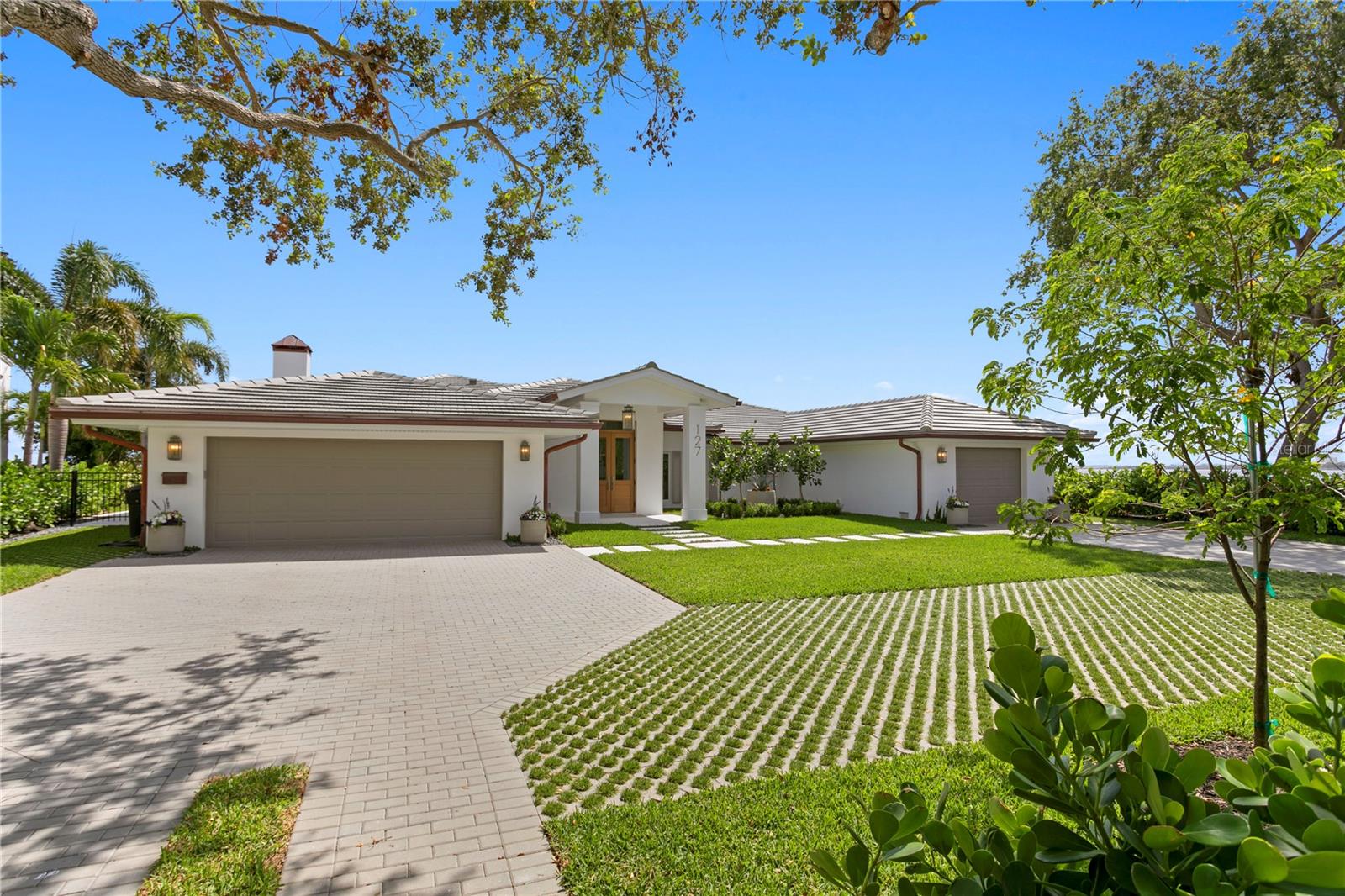 BAY POINT-SNELL ISLE - Residential