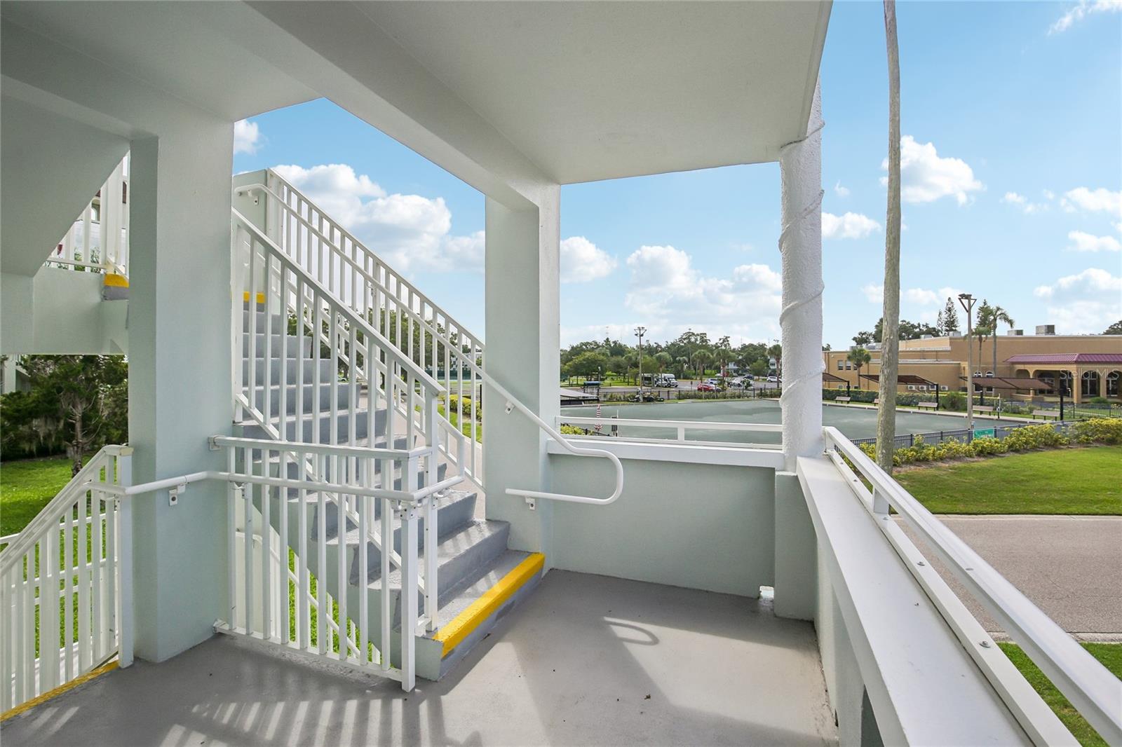 2380 WORLD PARKWAY BOULEVARD 40