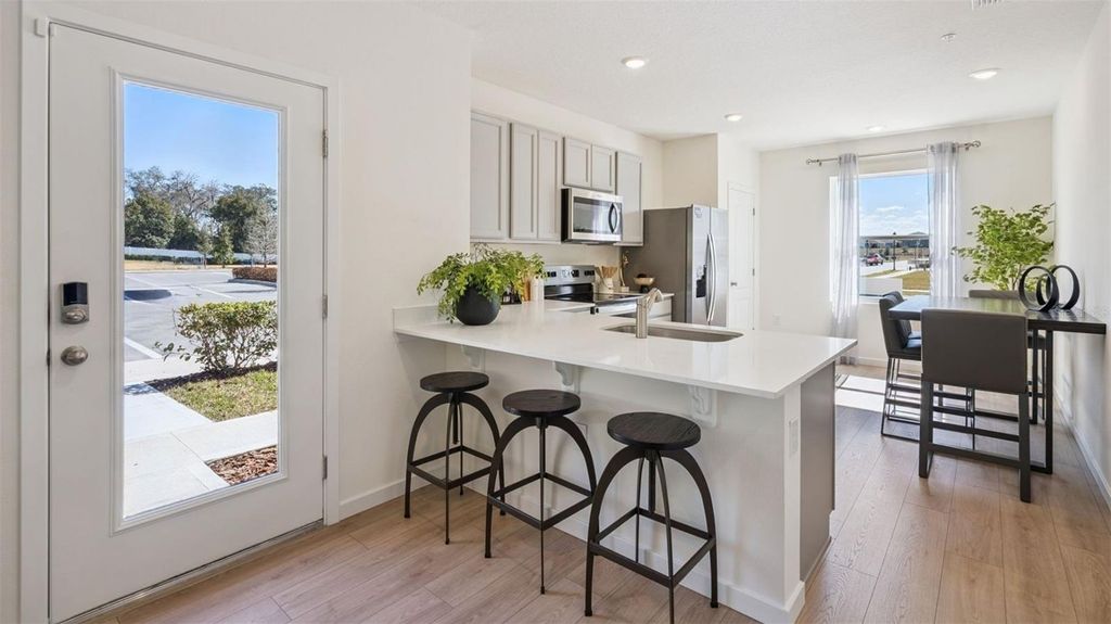 Photo of 3263 Wye Oak Drive, Apopka, FL 32703 (MLS # O6409442)