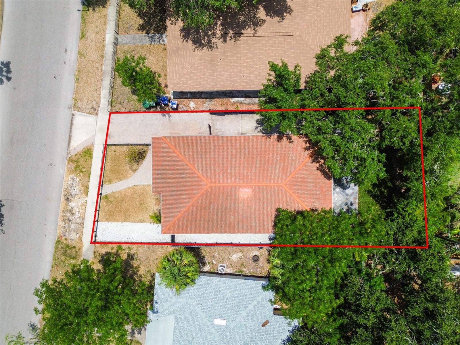 120 BOSPHOROUS AVENUE