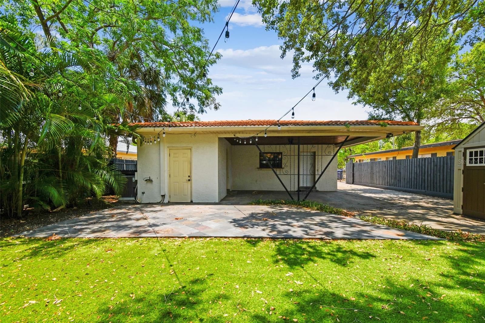 120 BOSPHOROUS AVENUE
