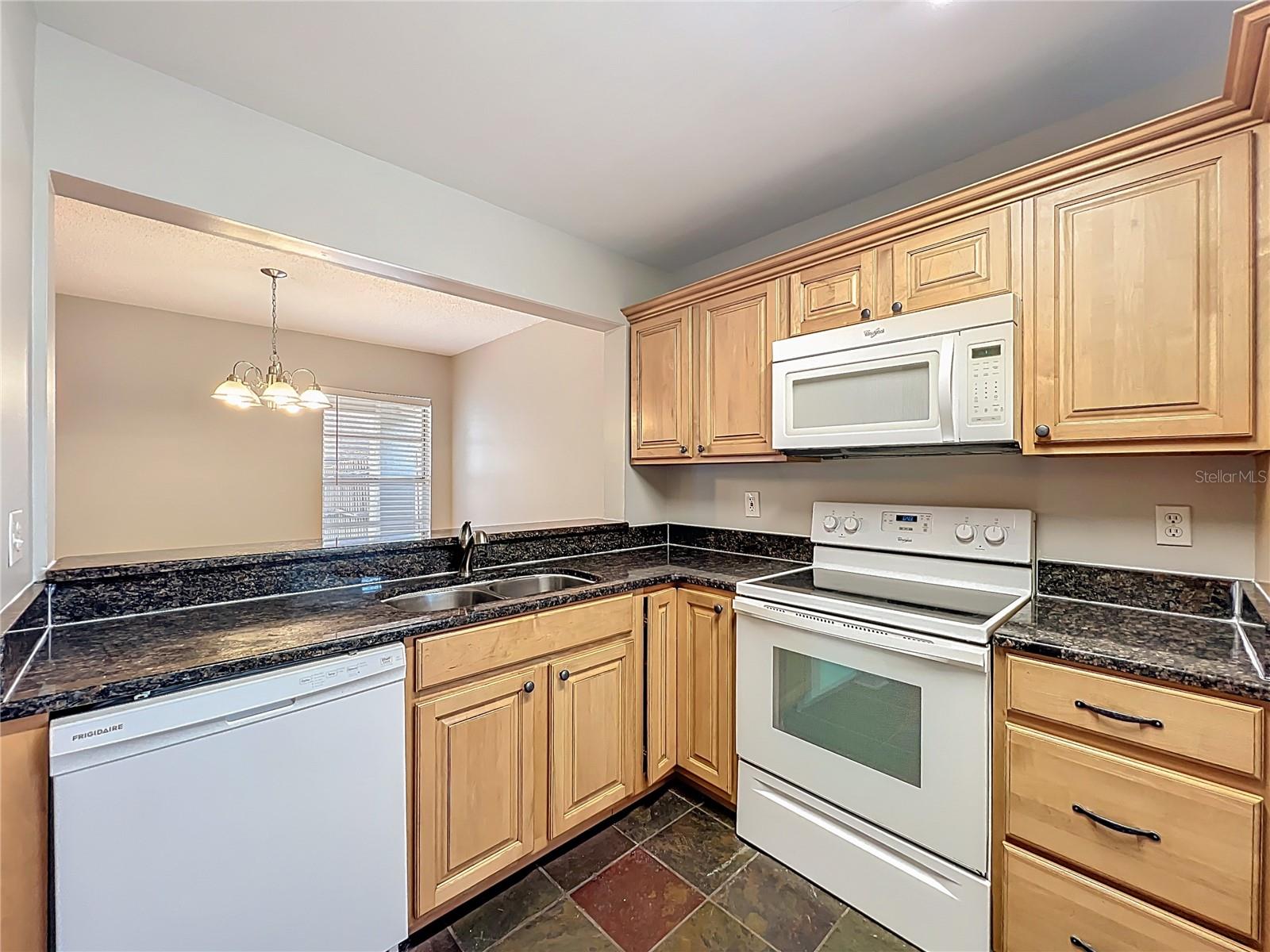 HUCKLEBERRY FIELDS TR N2B - Residential