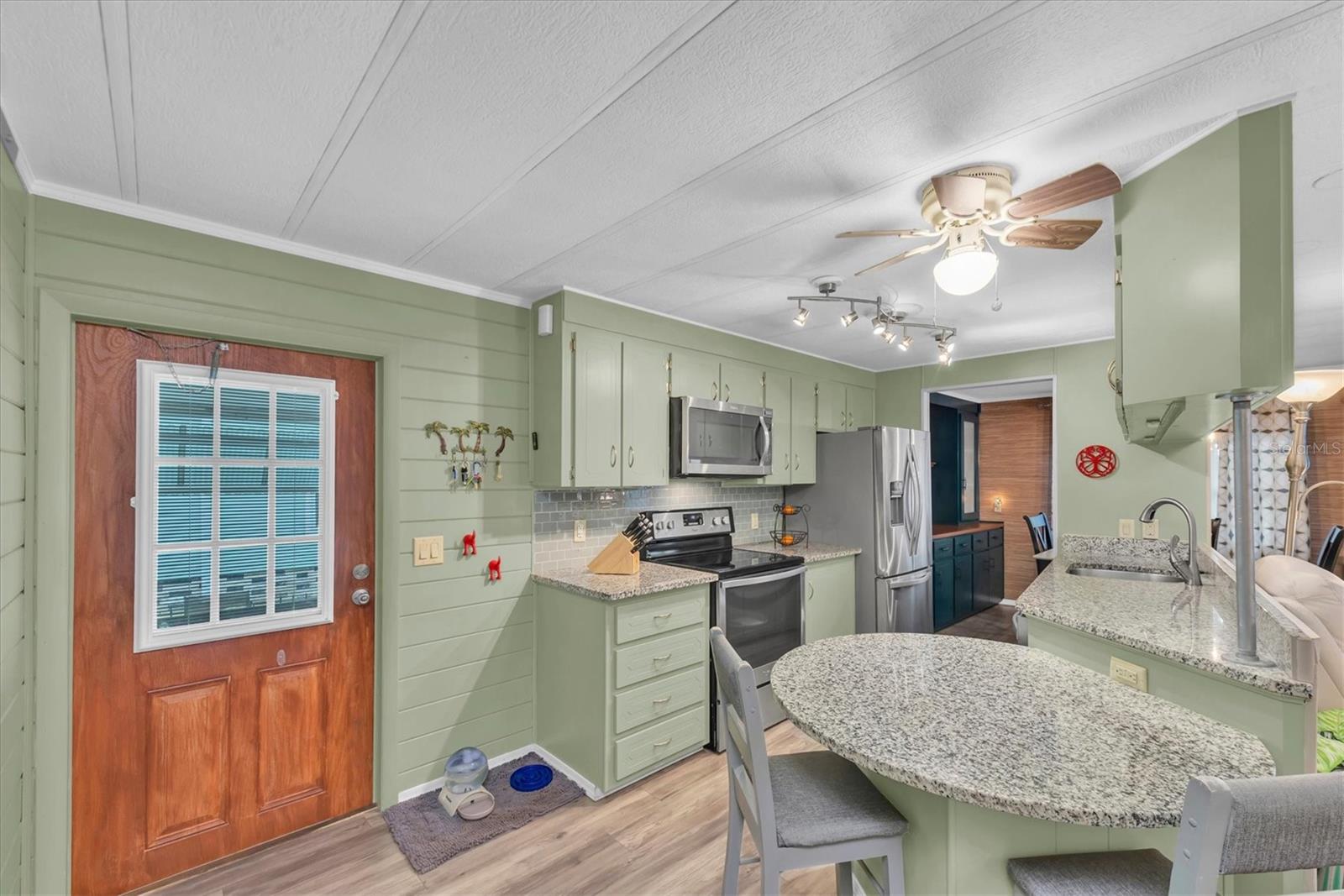 GLENWOOD ESTATES INC CONCO - Residential