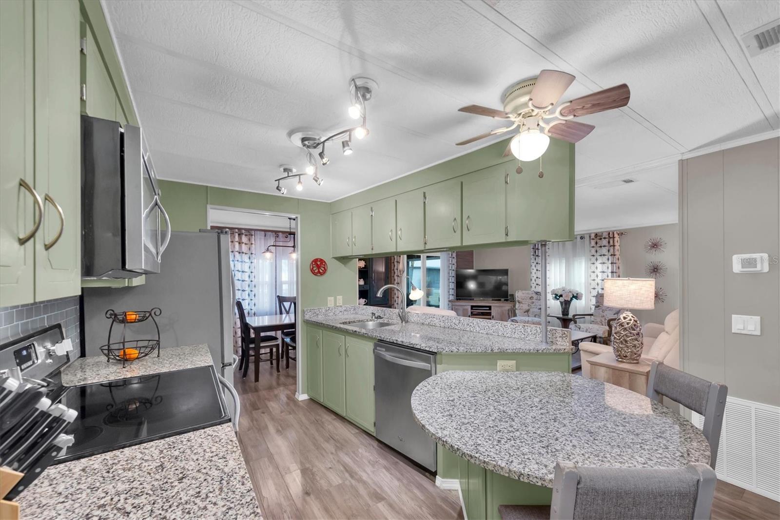 GLENWOOD ESTATES INC CONCO - Residential