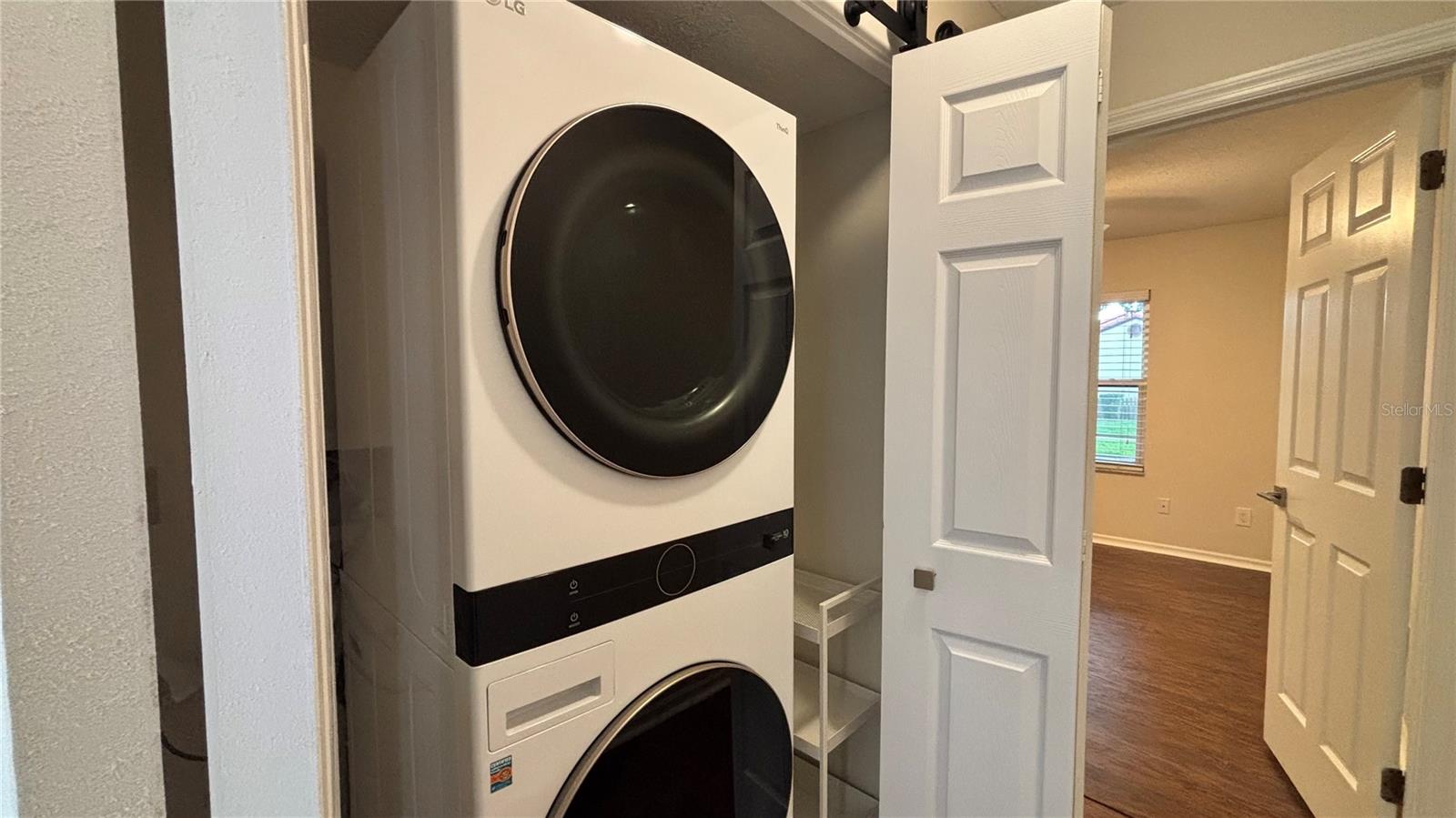 GRANADA VILLAS PH 03 - Residential Lease