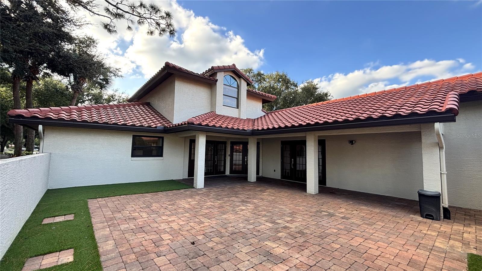 GRANADA VILLAS PH 03 - Residential Lease