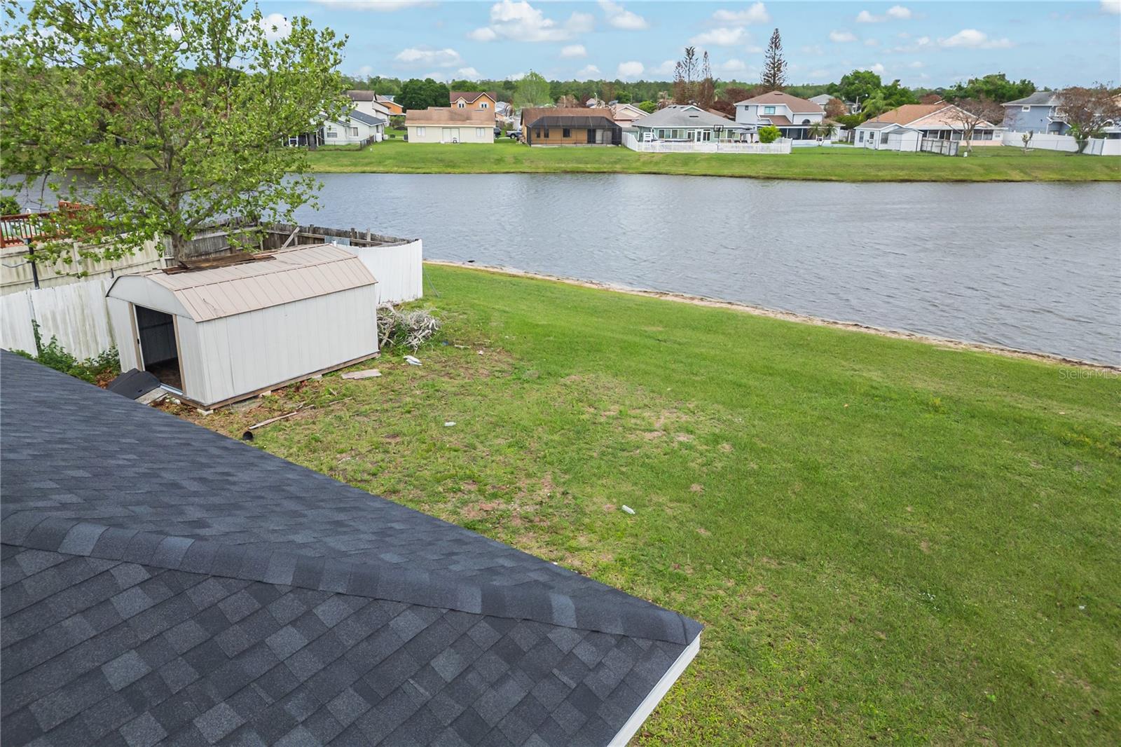 BVL UNIT 8 1ST ADD - Residential