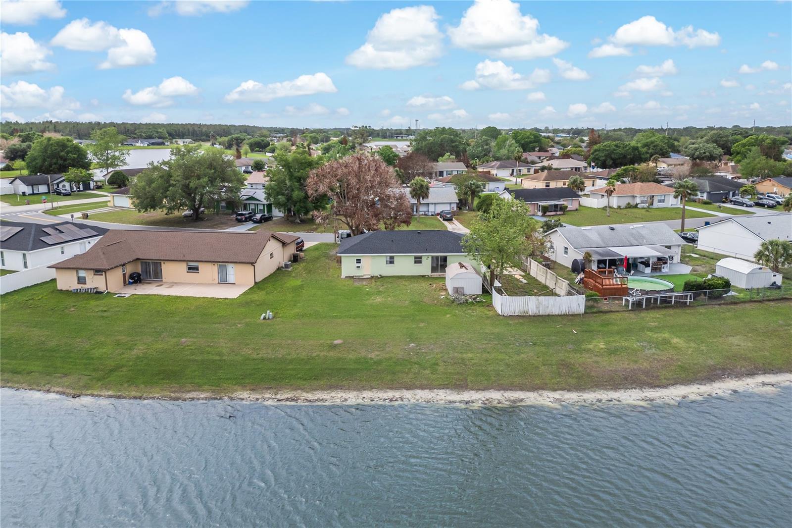 BVL UNIT 8 1ST ADD - Residential