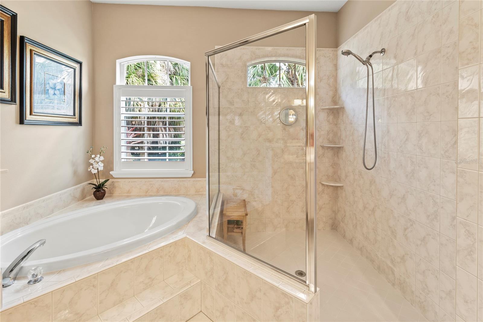 PARK TRACE ESTATES - Residential