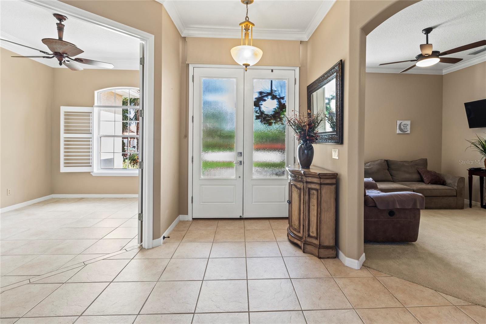 866 OAK BRIAR LANE