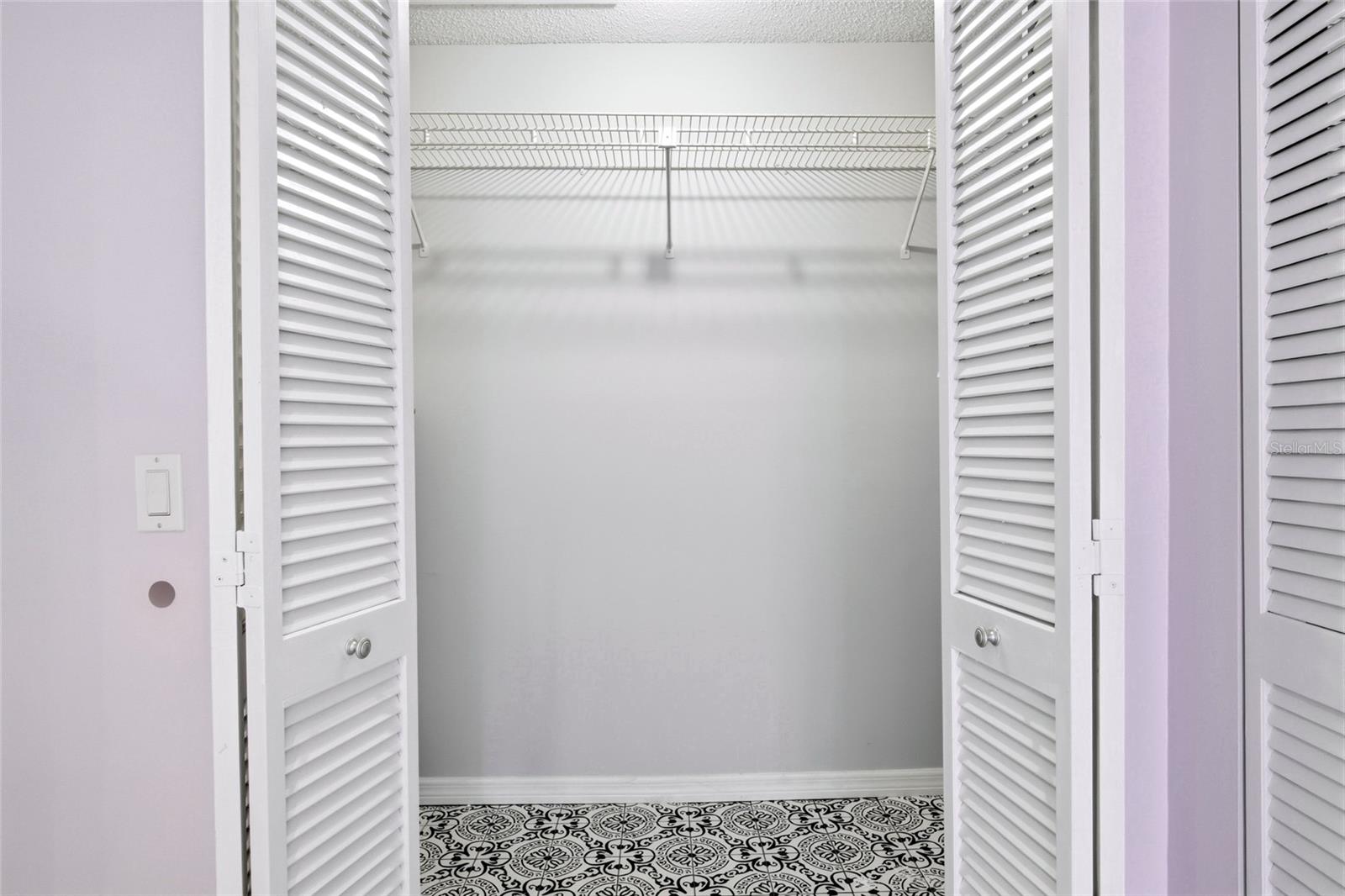 ULTRA VISTA CONDO - Residential