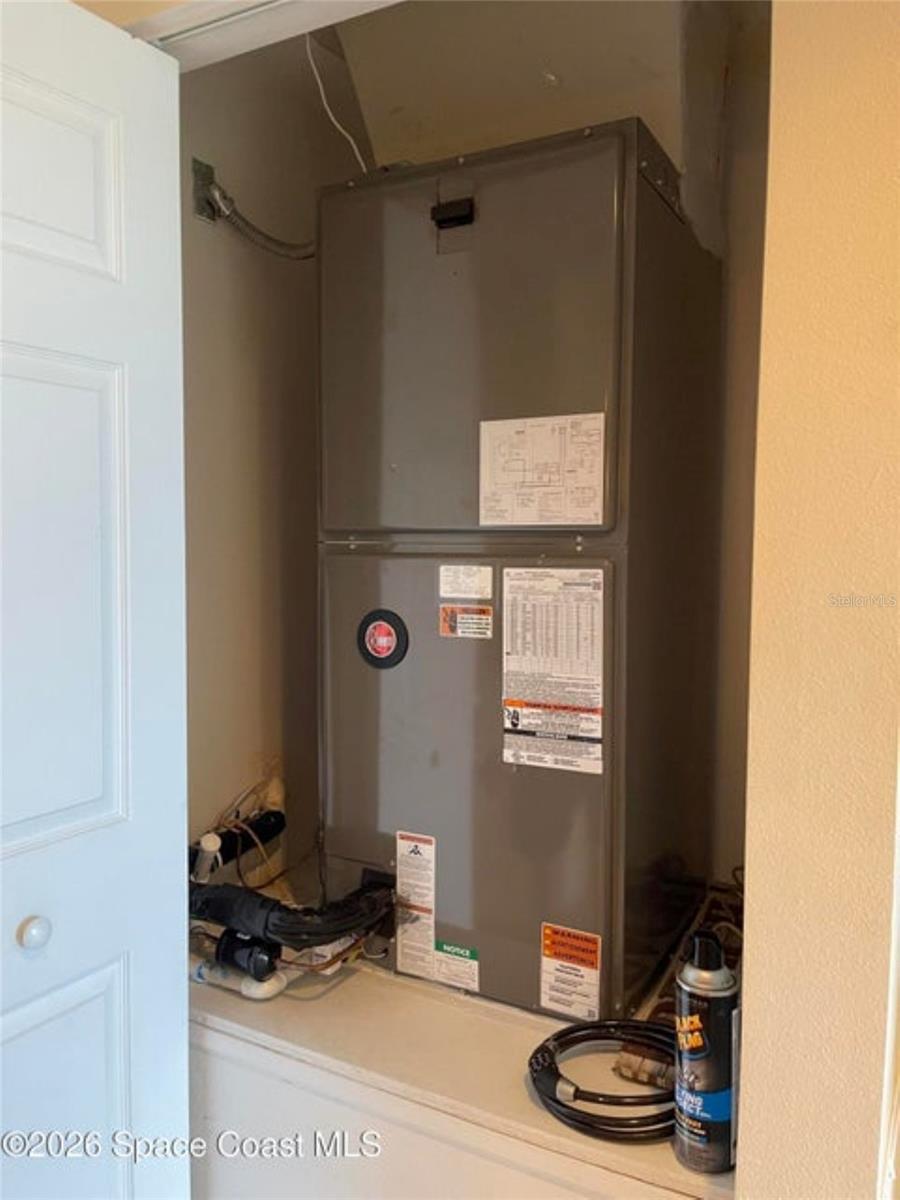 HARBOR POINTE BLDG C - Residential