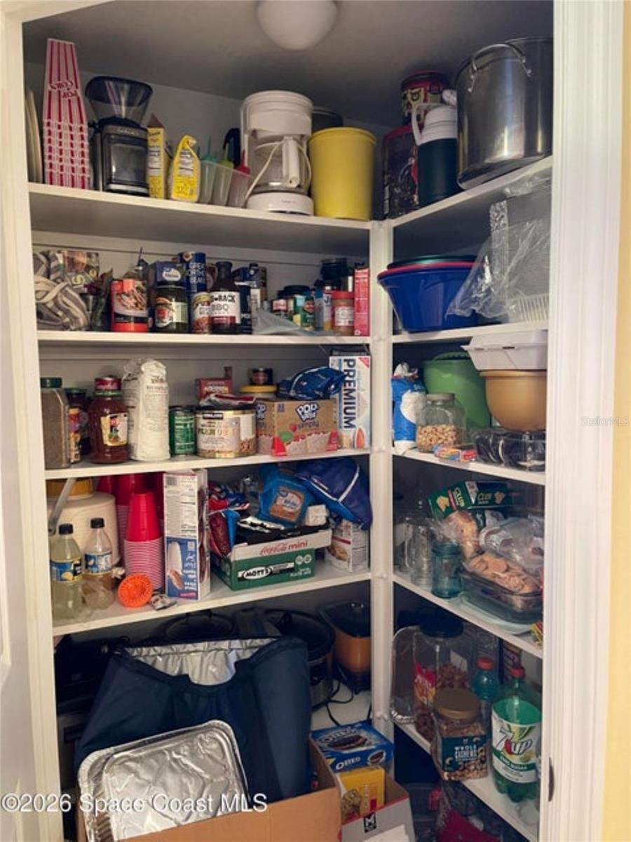 HARBOR POINTE BLDG C - Residential