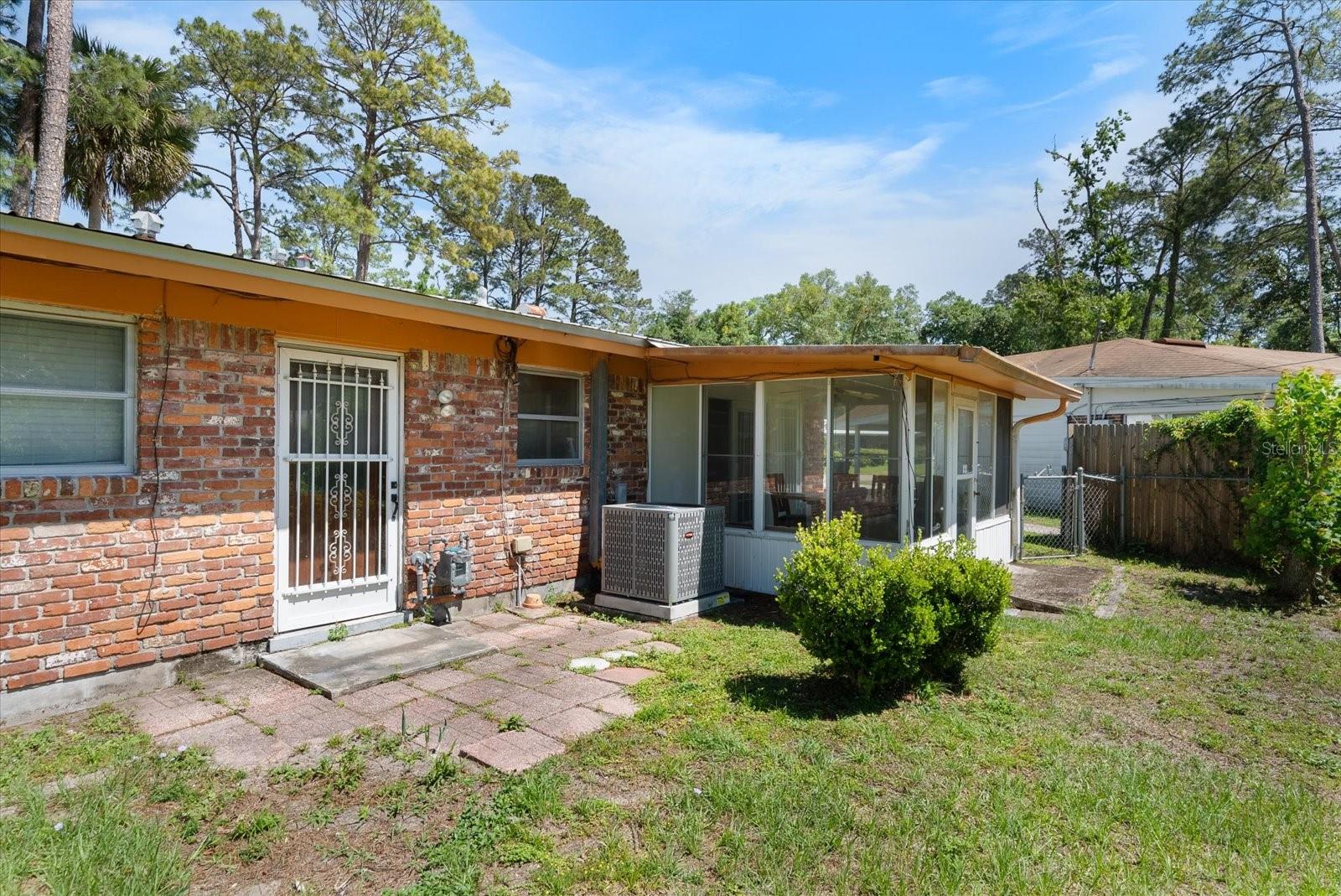 CAROL ESTATES EAST - Residential
