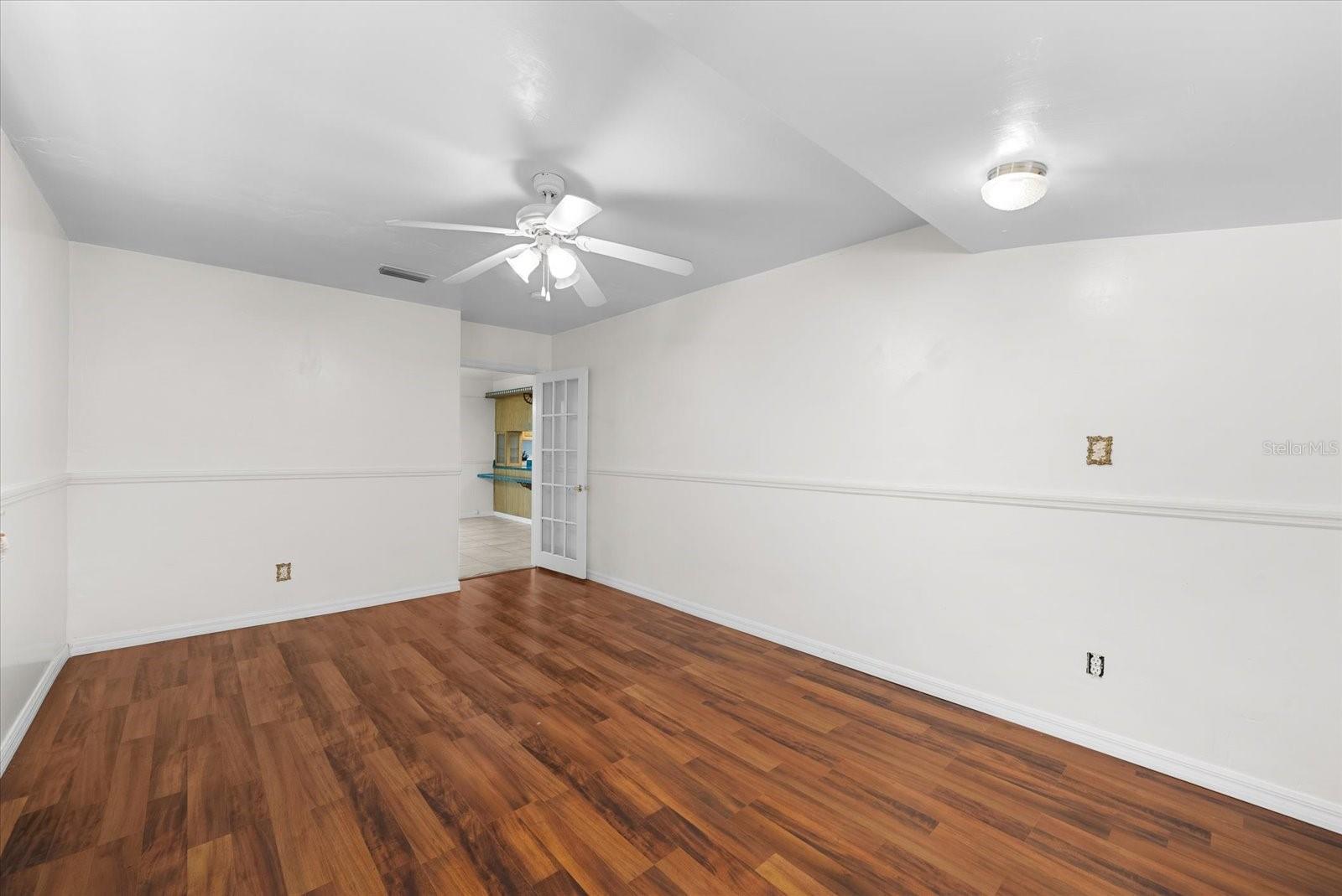 CAROL ESTATES EAST - Residential