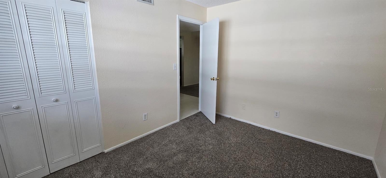 SILVER DOWNS - Residential Lease