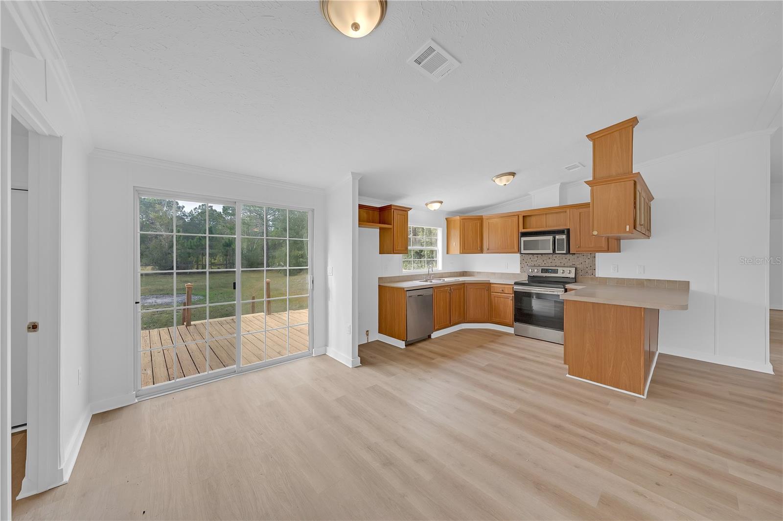 MONEYTREE RANCHETTES SUB - Residential