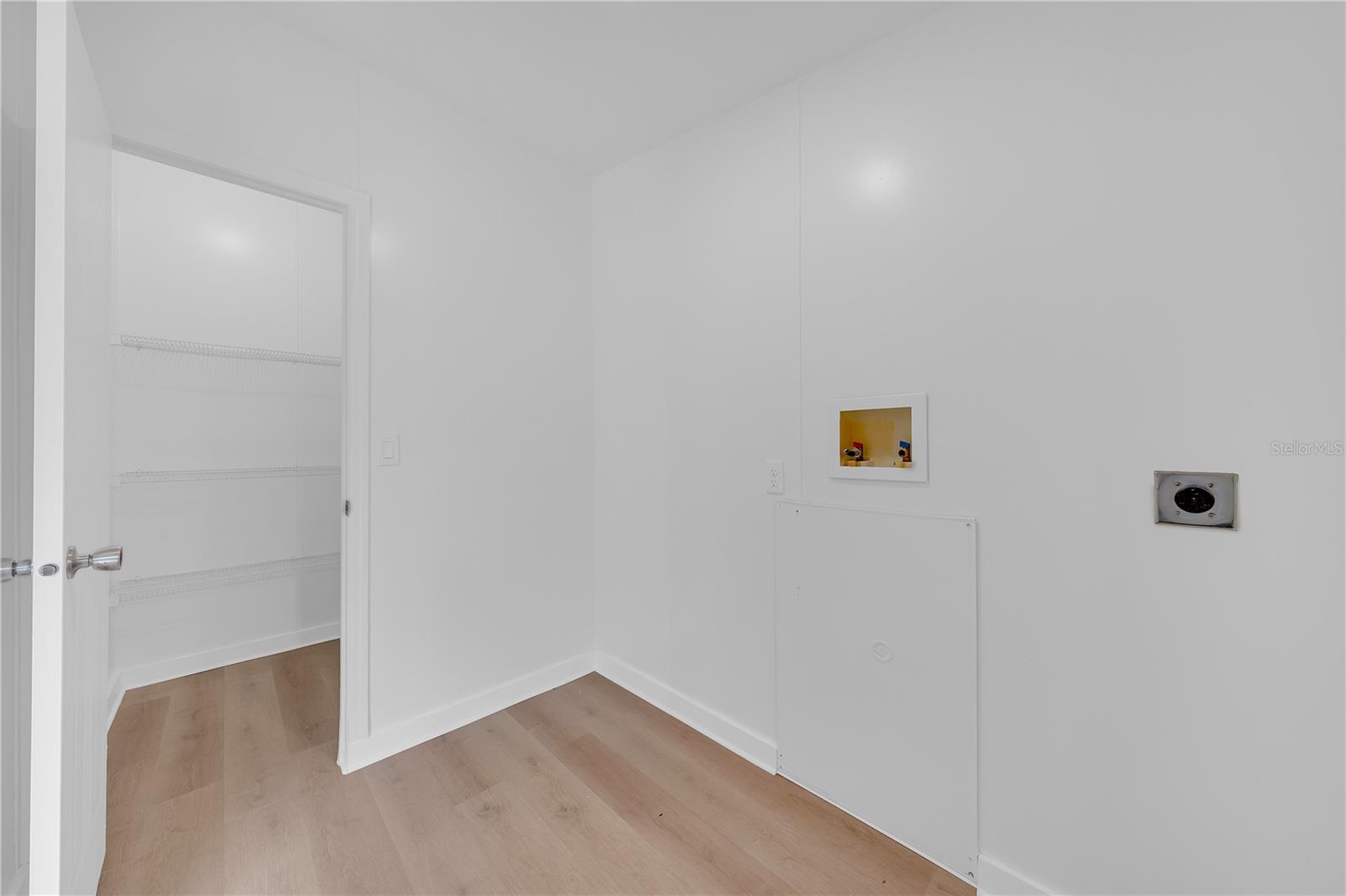 MONEYTREE RANCHETTES SUB - Residential