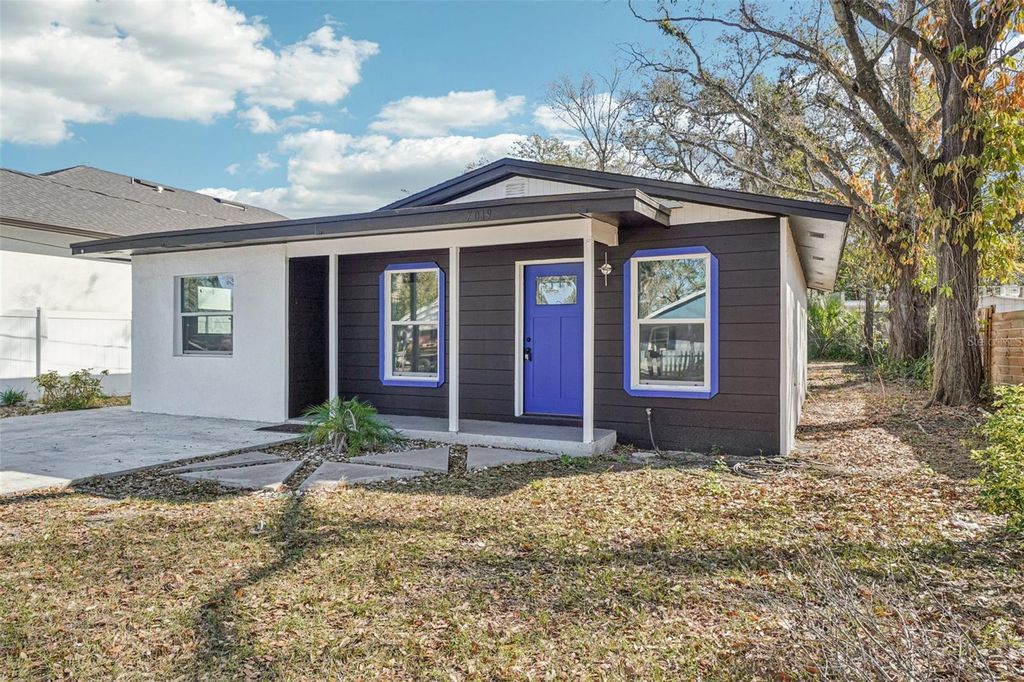 Photo of 7019 N Willow Avenue, Tampa, FL 33604 (MLS # TB8474685)
