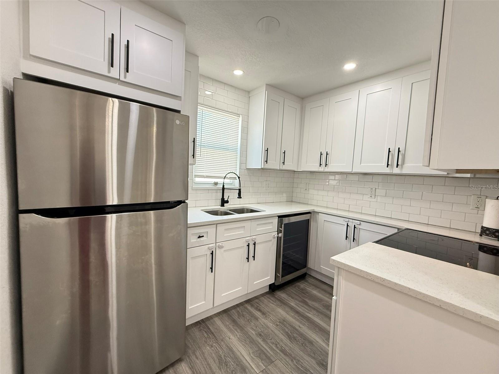 SINEWOOD - Residential Lease