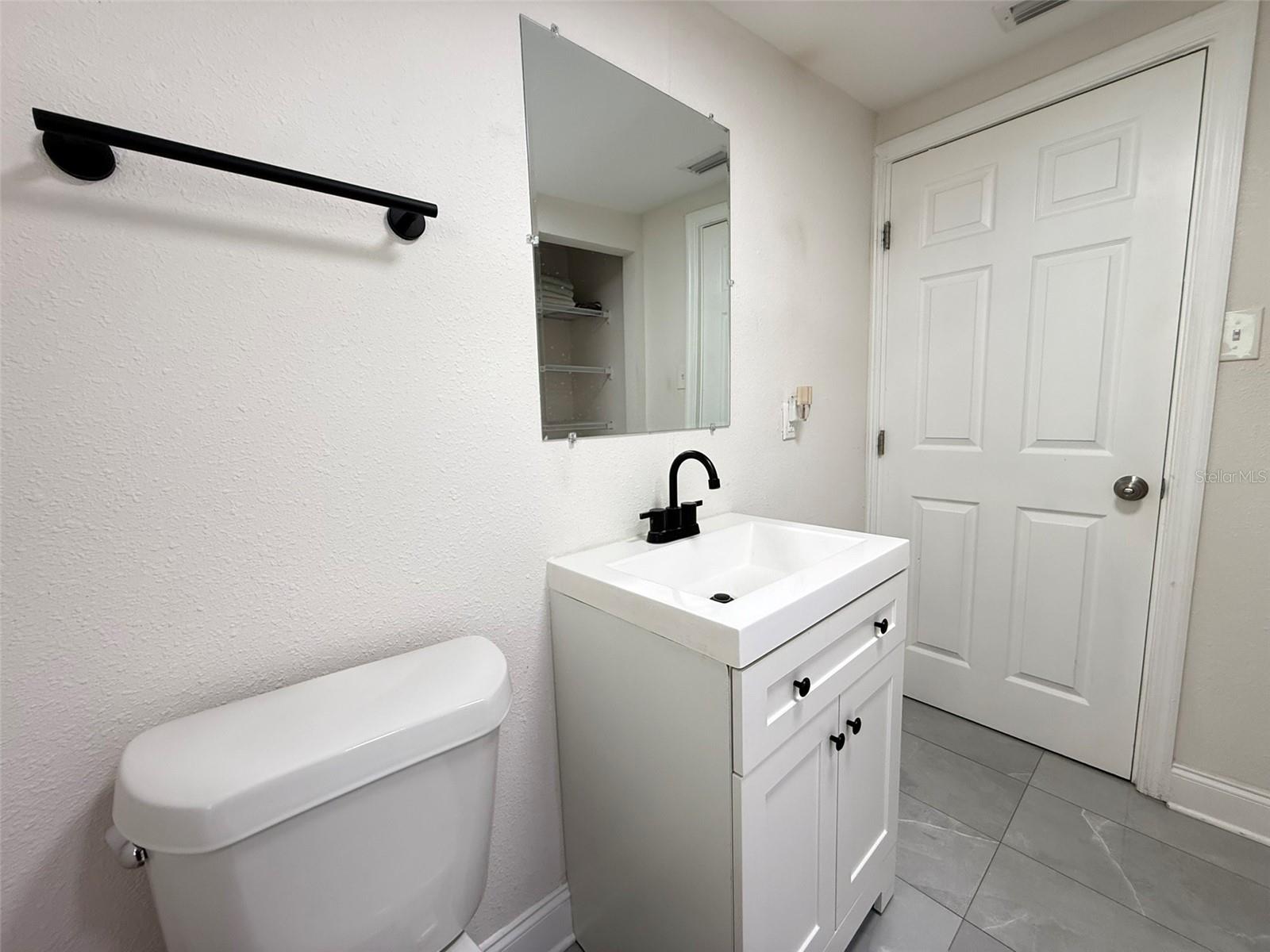 SINEWOOD - Residential Lease