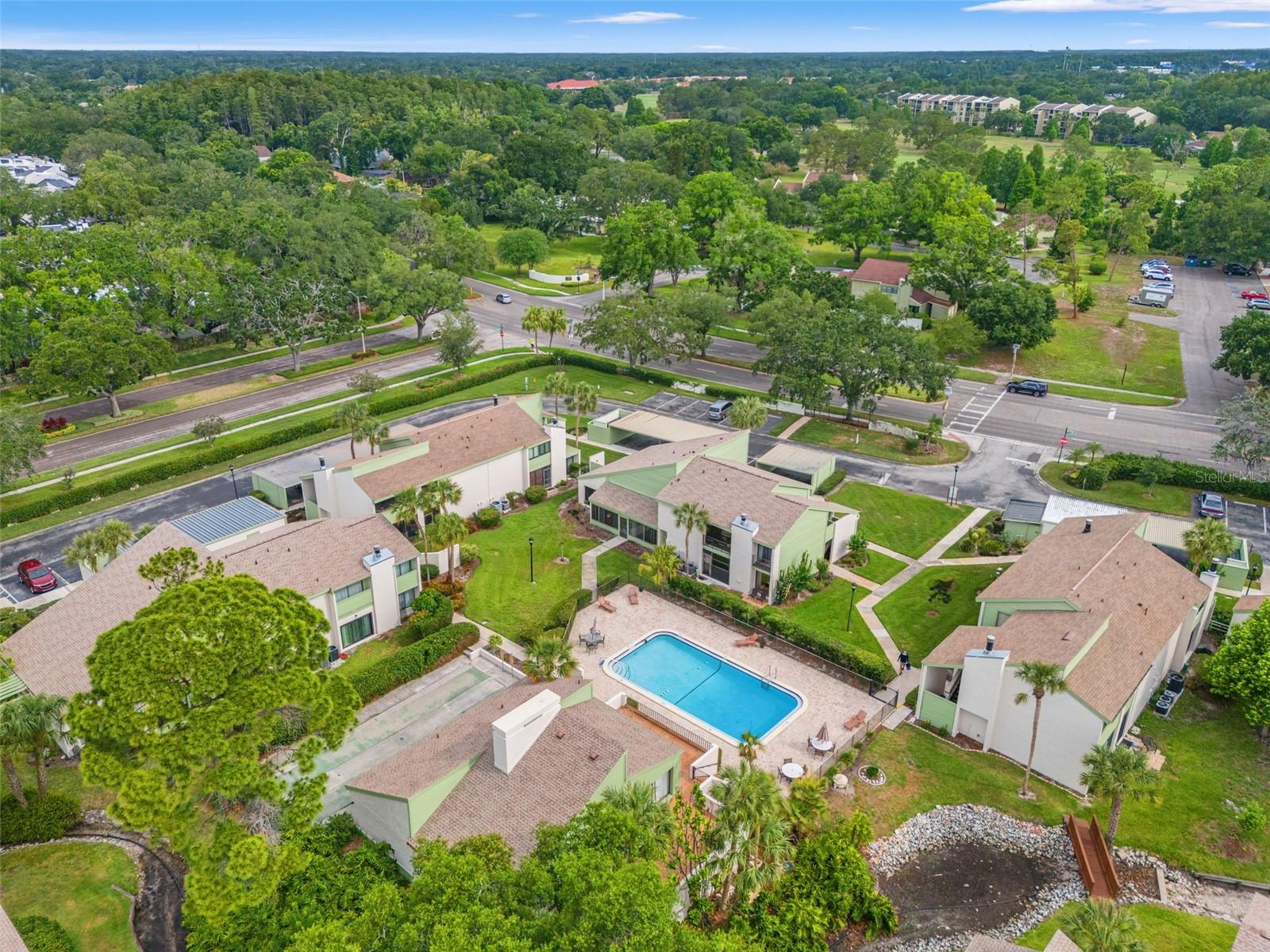 CARROLLWOOD VILLAGE PINE LAKE - Residential