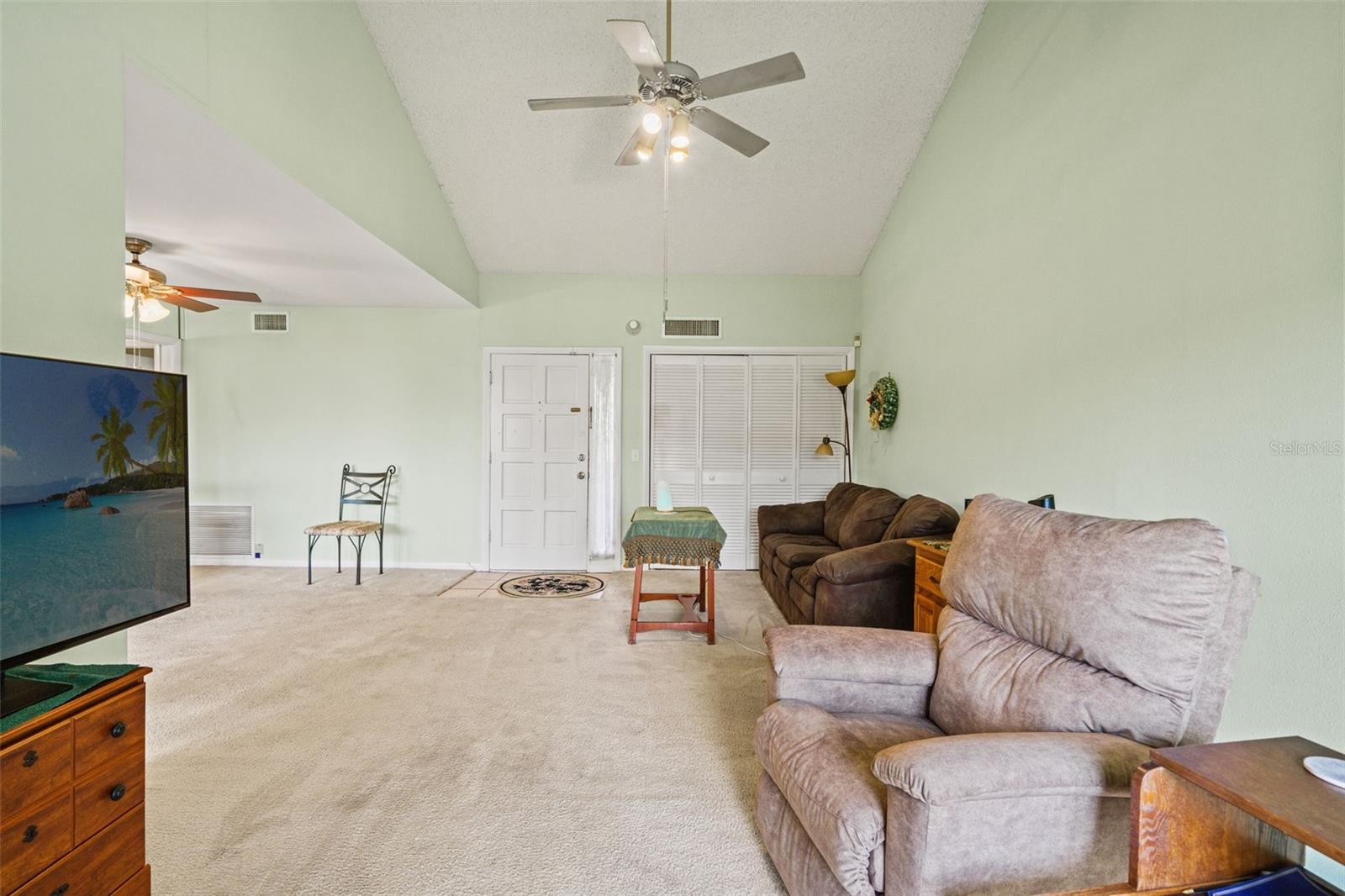 CARROLLWOOD VILLAGE PINE LAKE - Residential