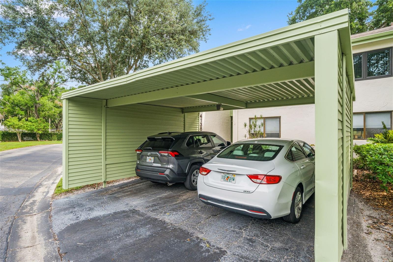 CARROLLWOOD VILLAGE PINE LAKE - Residential