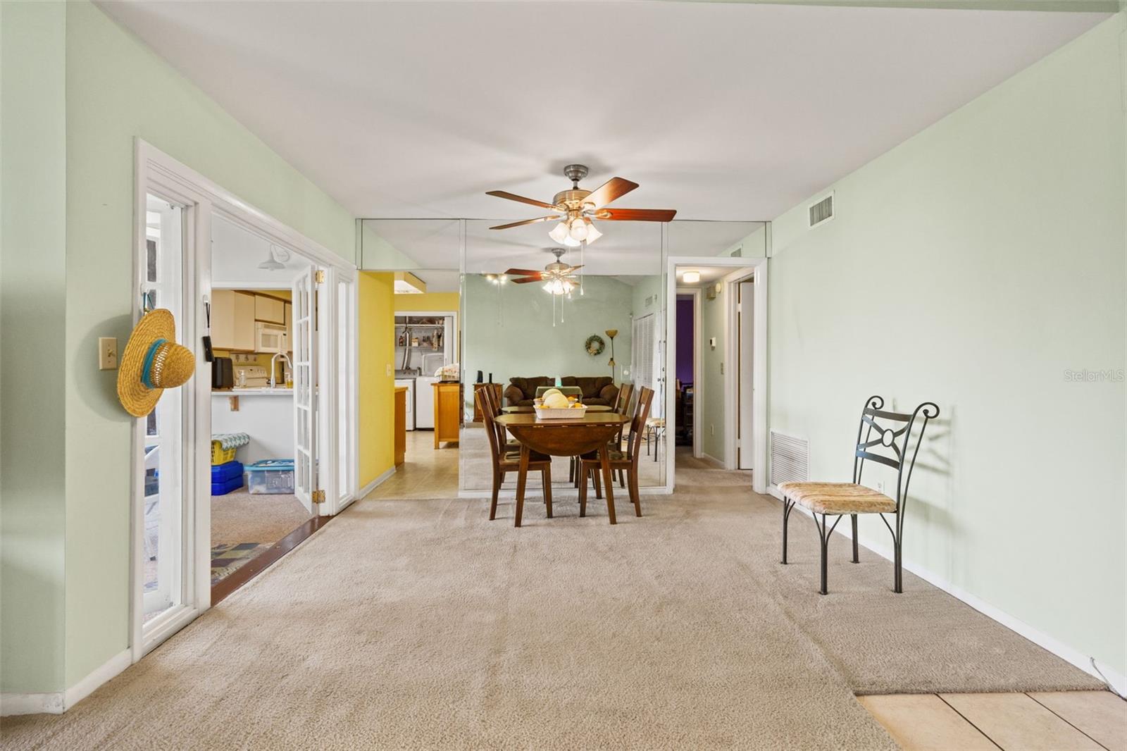 CARROLLWOOD VILLAGE PINE LAKE - Residential