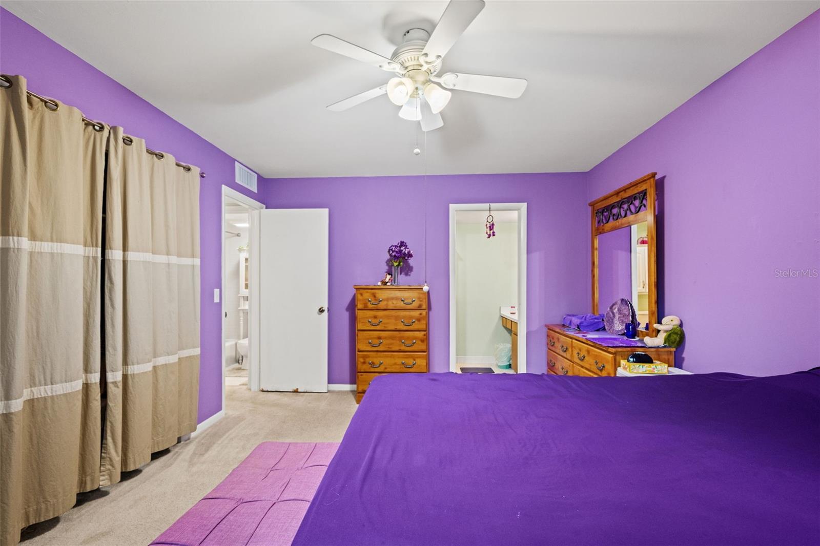 CARROLLWOOD VILLAGE PINE LAKE - Residential