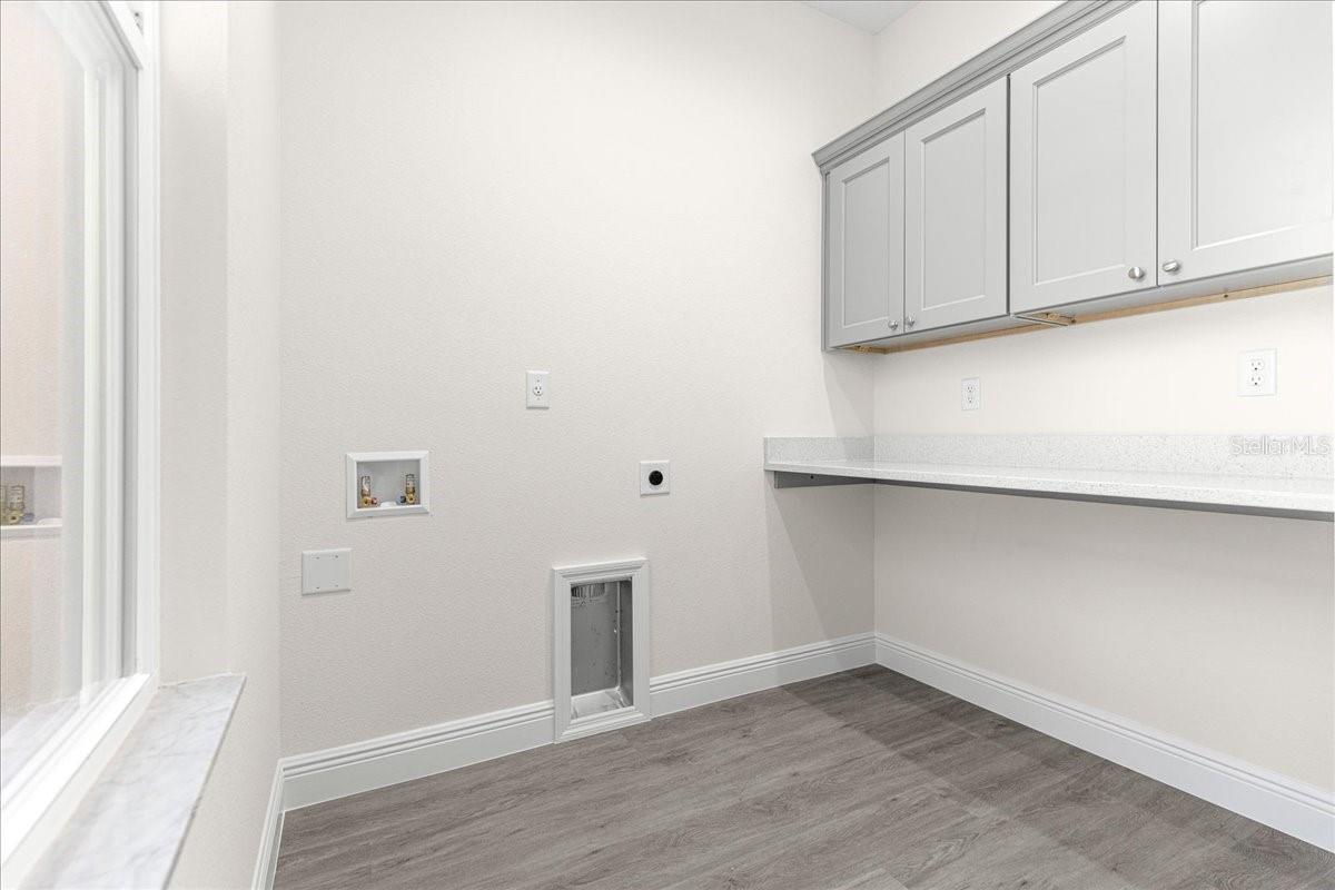 ROLLING HILLS UN 02 - Residential