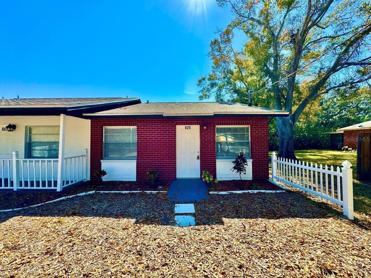 BELLEAIR HIGHLANDS - Residential Lease