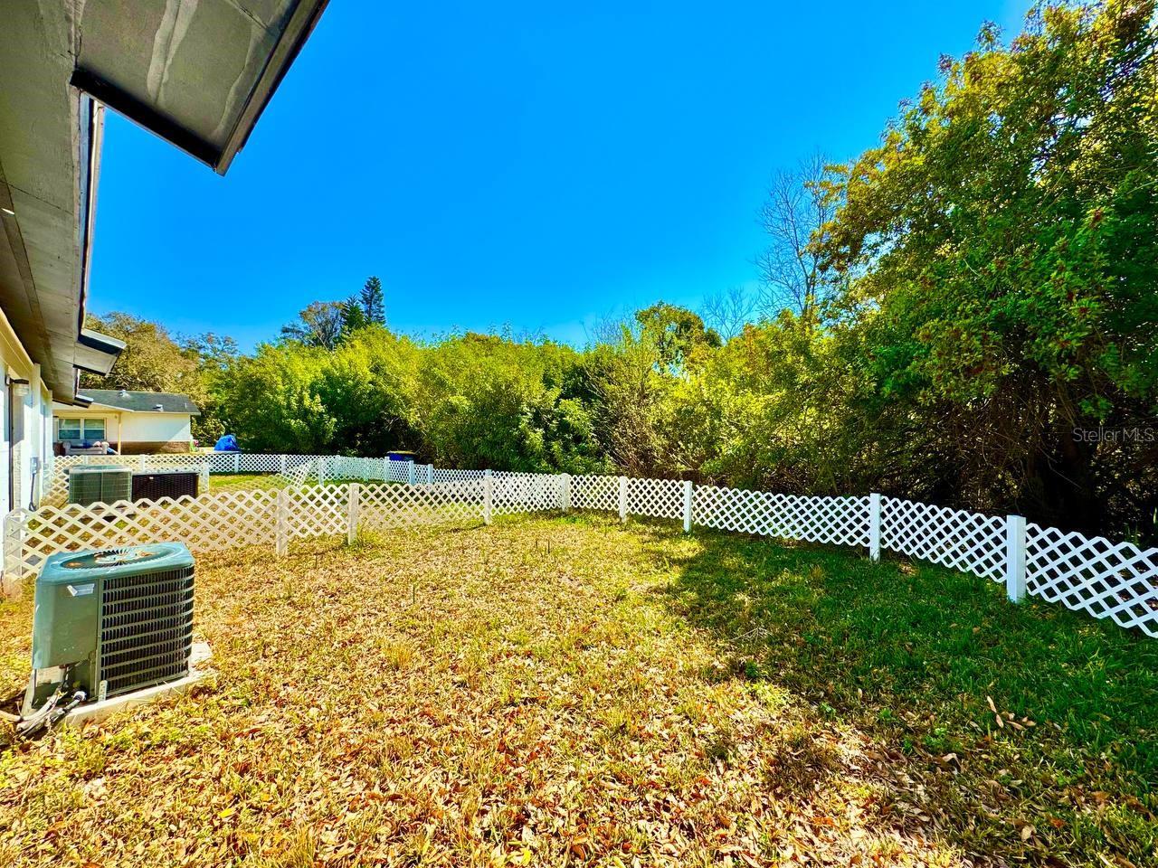 BELLEAIR HIGHLANDS - Residential Lease