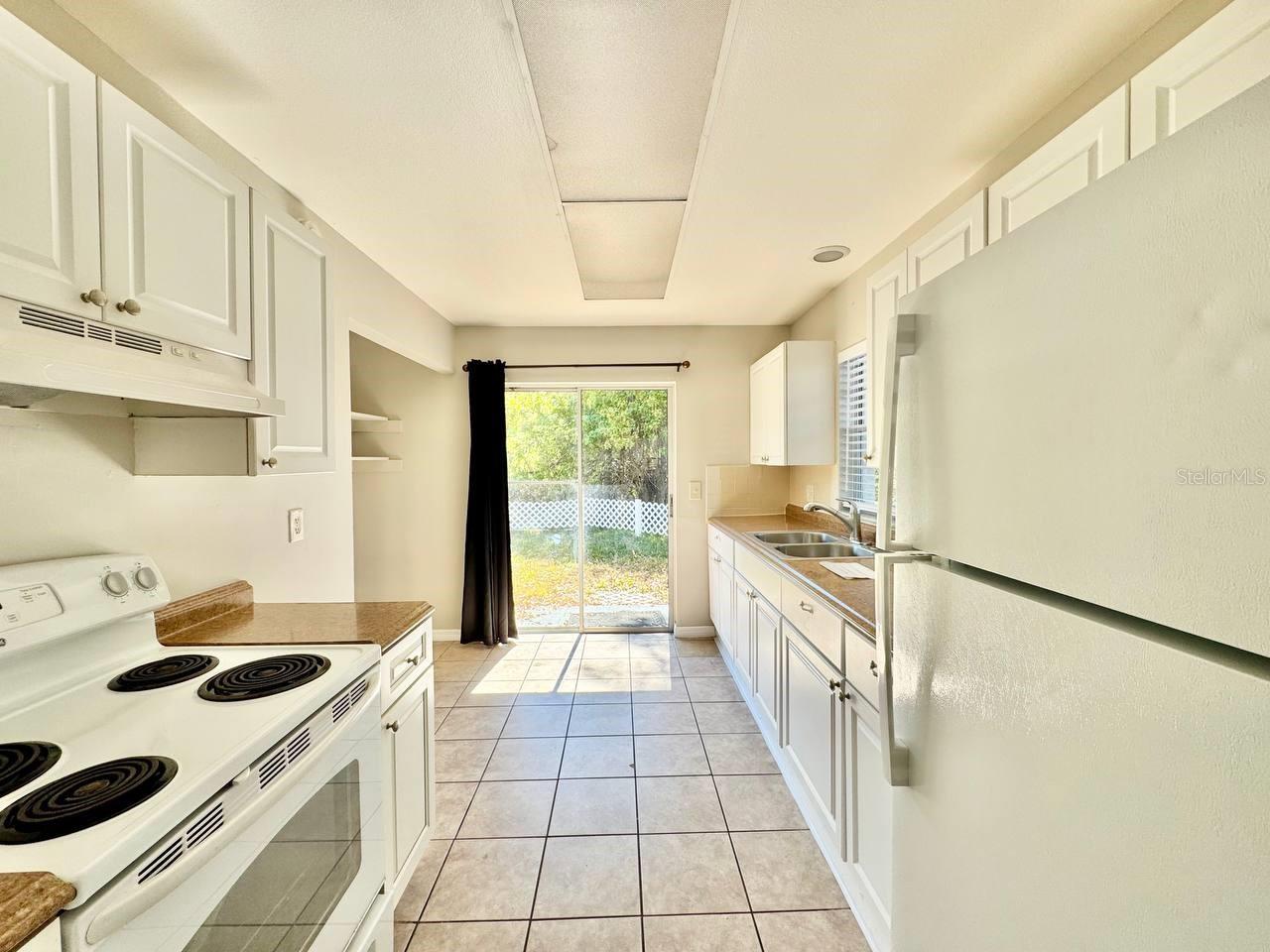 BELLEAIR HIGHLANDS - Residential Lease