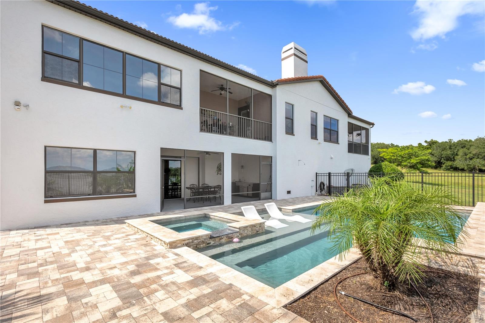7616 LILY COURT