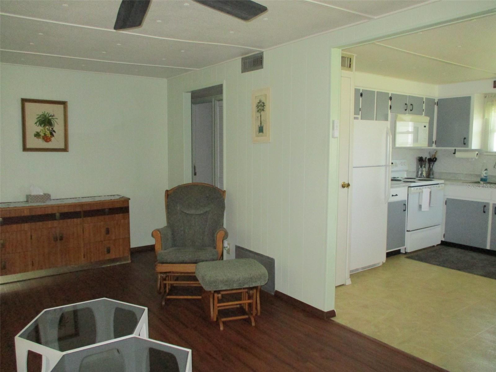 SHADY OAKS MOBILE MODULAR ESTATES - Residential