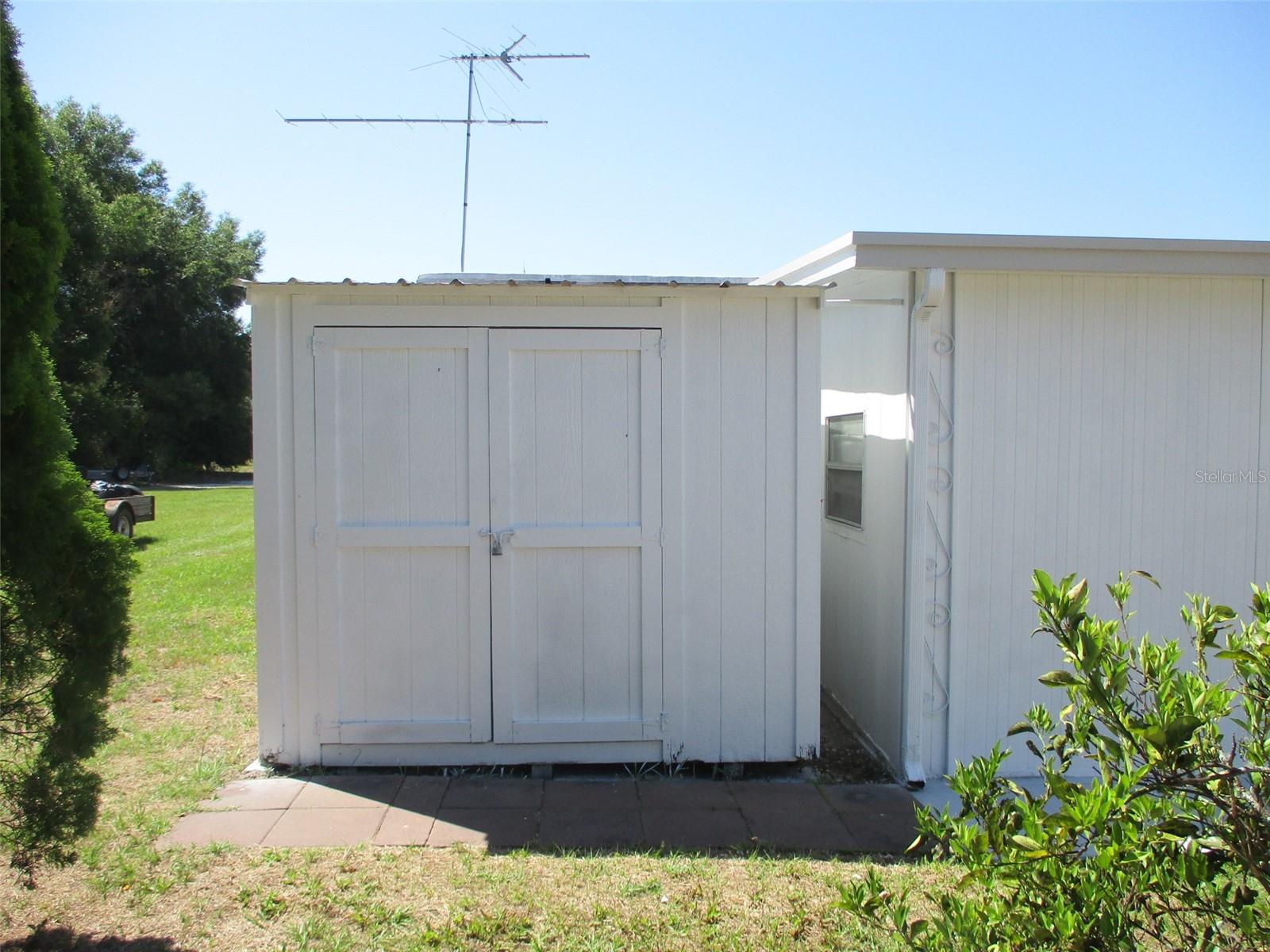 SHADY OAKS MOBILE MODULAR ESTATES - Residential