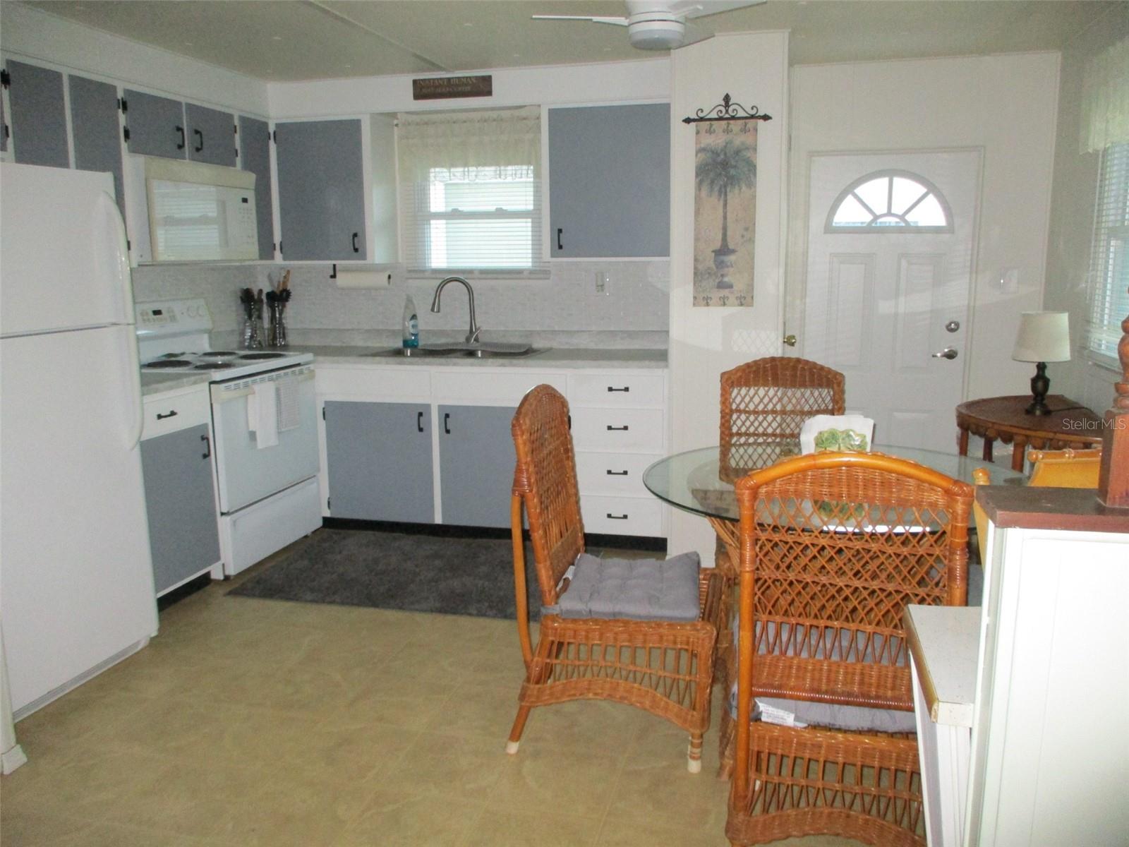 SHADY OAKS MOBILE MODULAR ESTATES - Residential