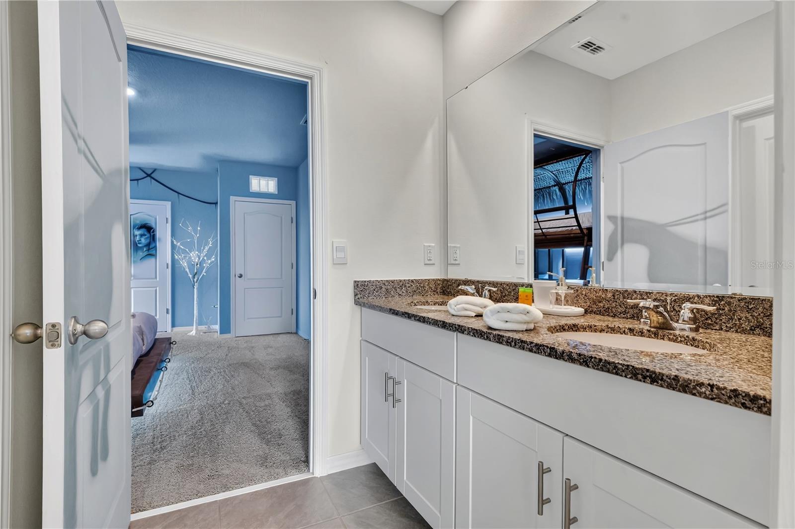 SOLTERRA PH 2D - Residential Lease