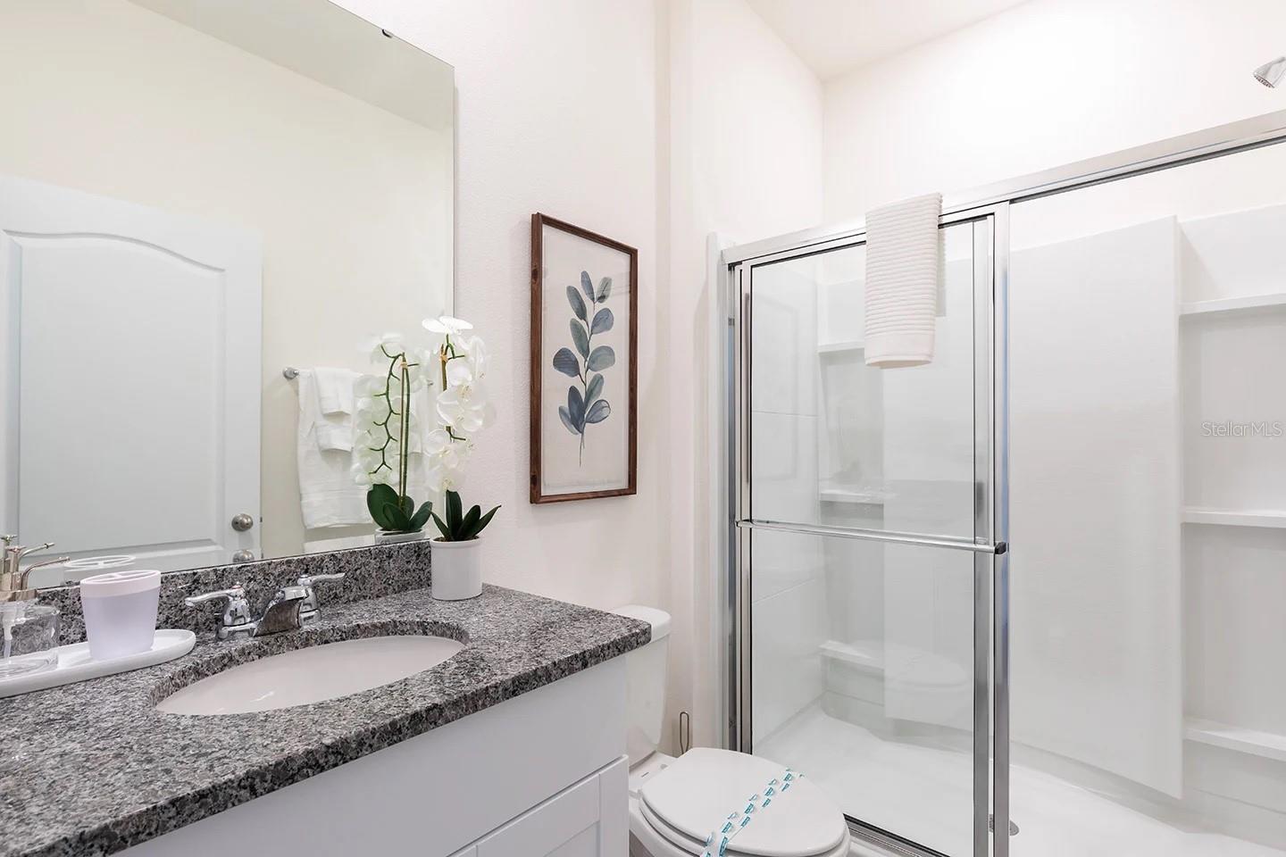 SOLTERRA PH 2D - Residential Lease