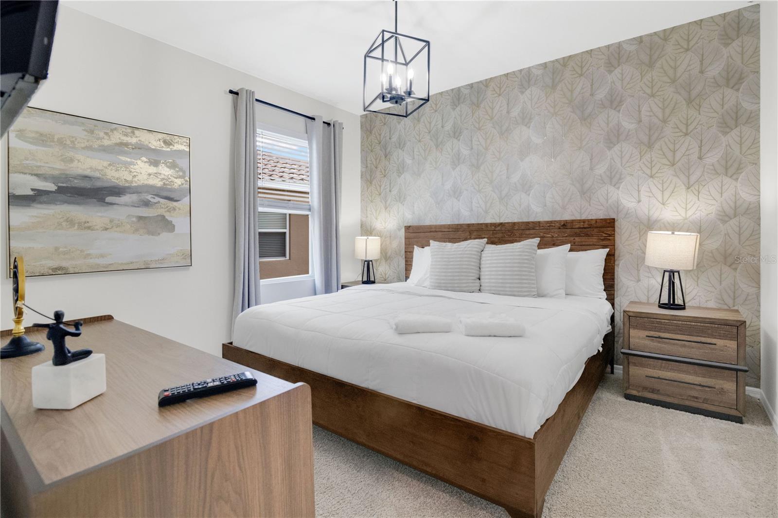 SOLTERRA PH 2D - Residential Lease