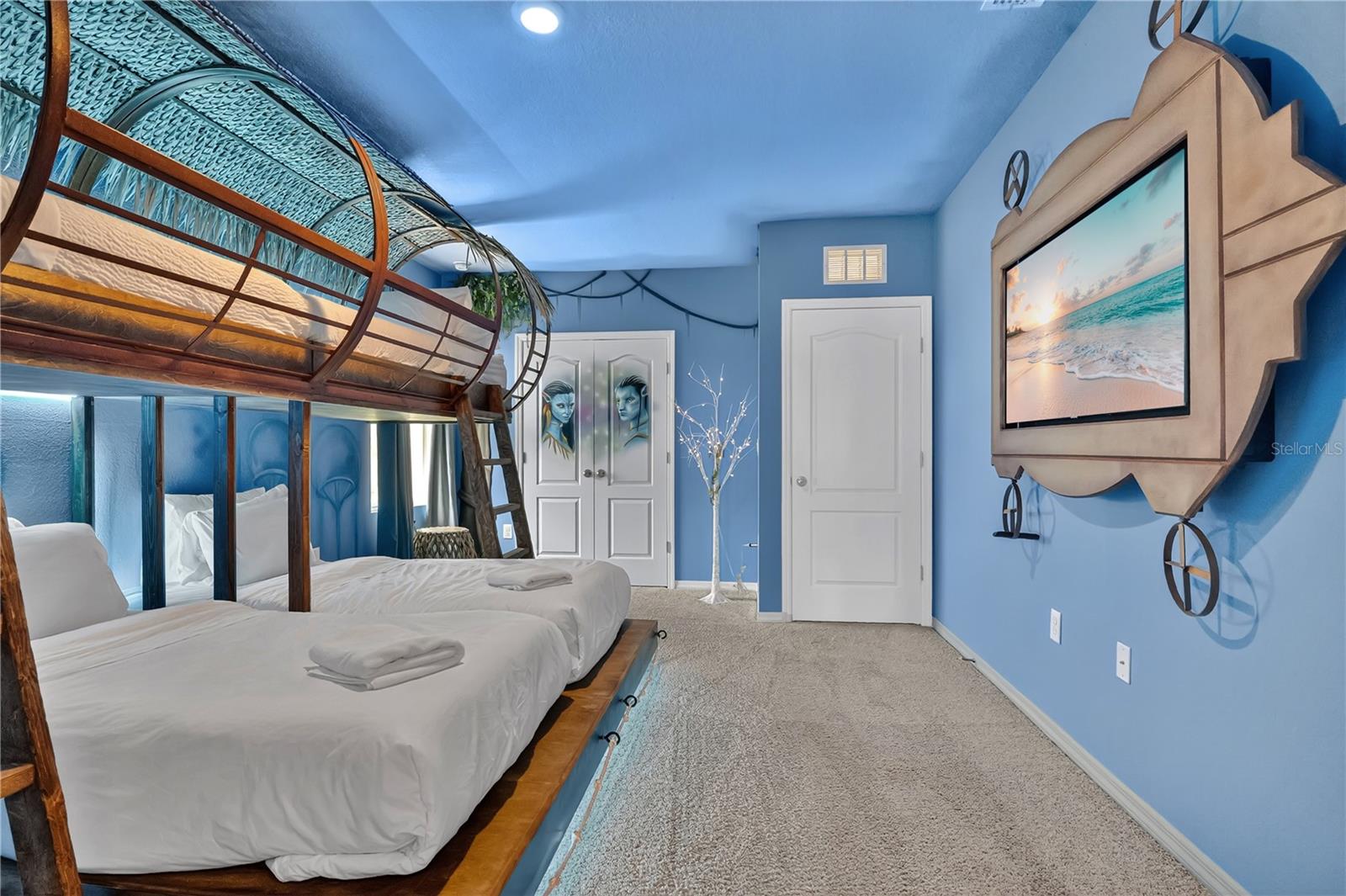 SOLTERRA PH 2D - Residential Lease