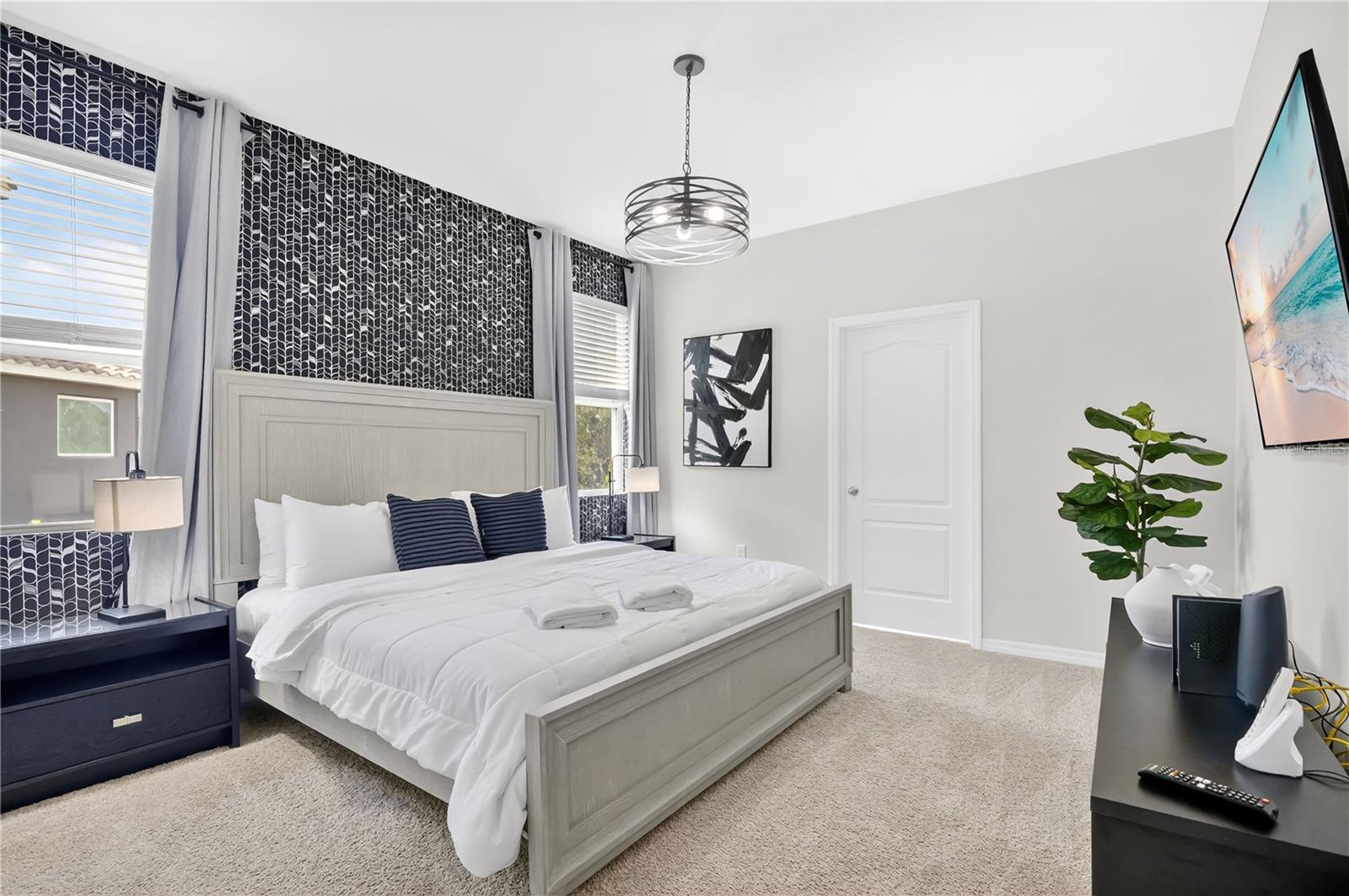 SOLTERRA PH 2D - Residential Lease