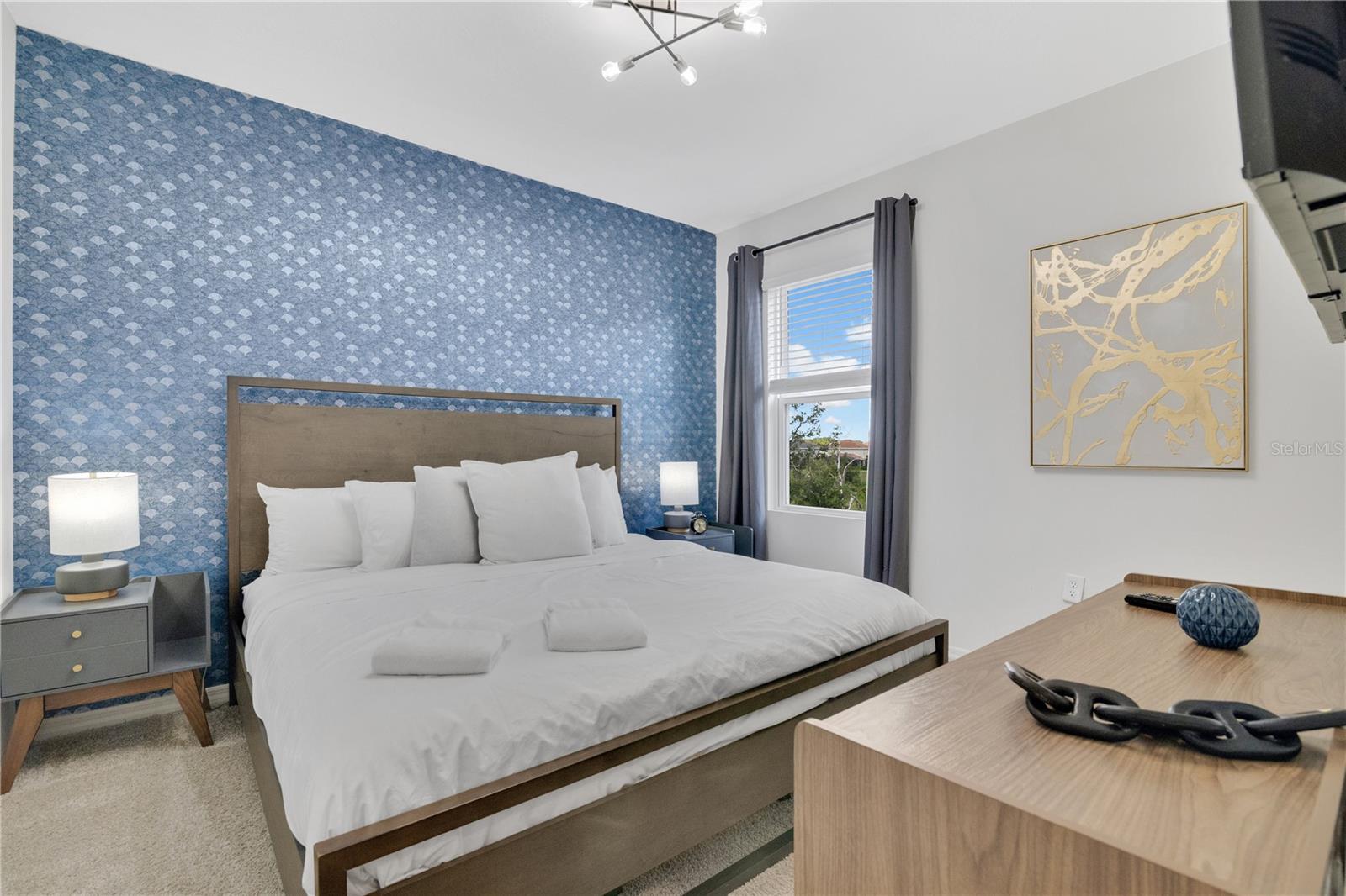 SOLTERRA PH 2D - Residential Lease