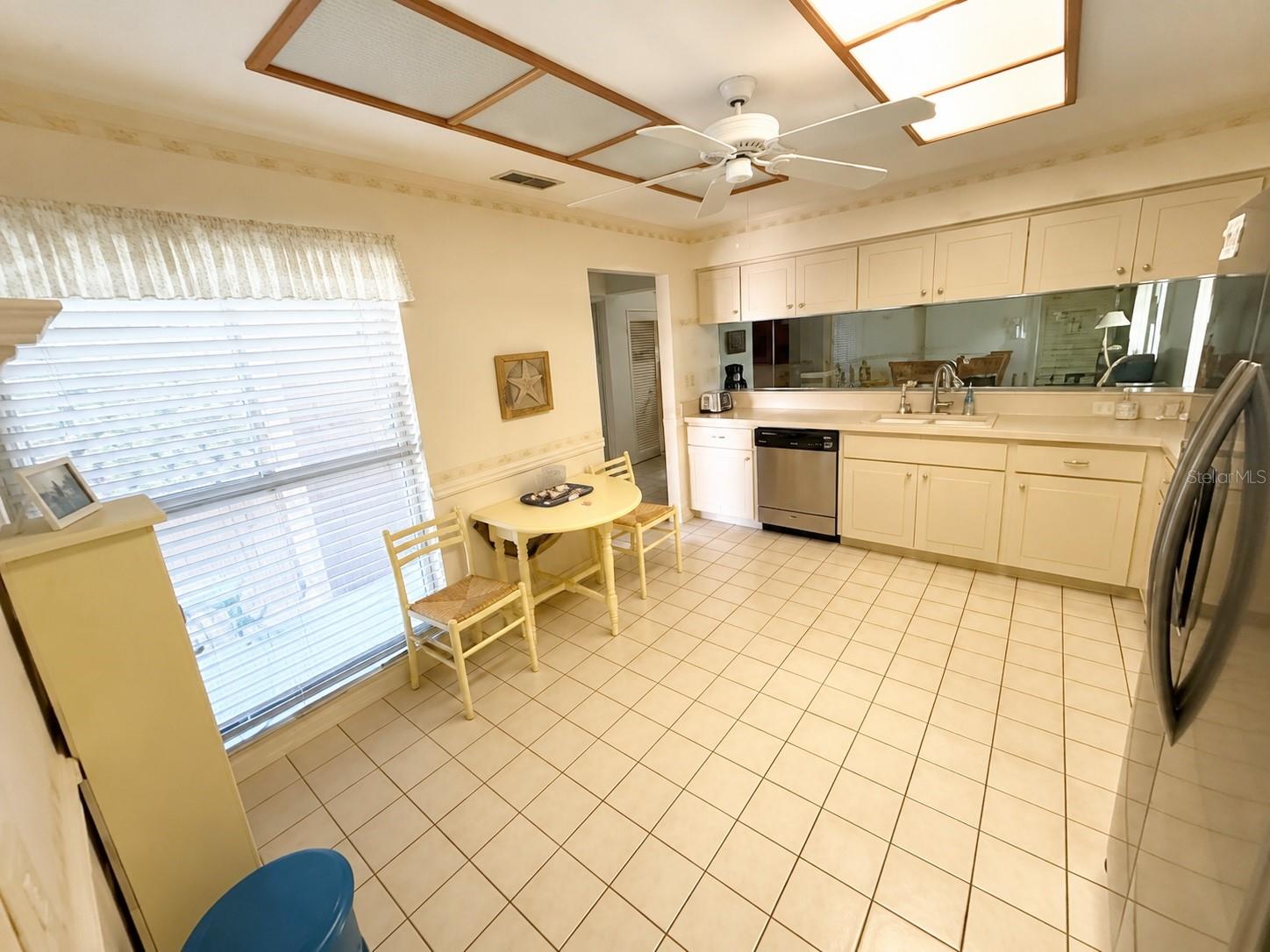 4068 WILSHIRE CIRCLE E 145