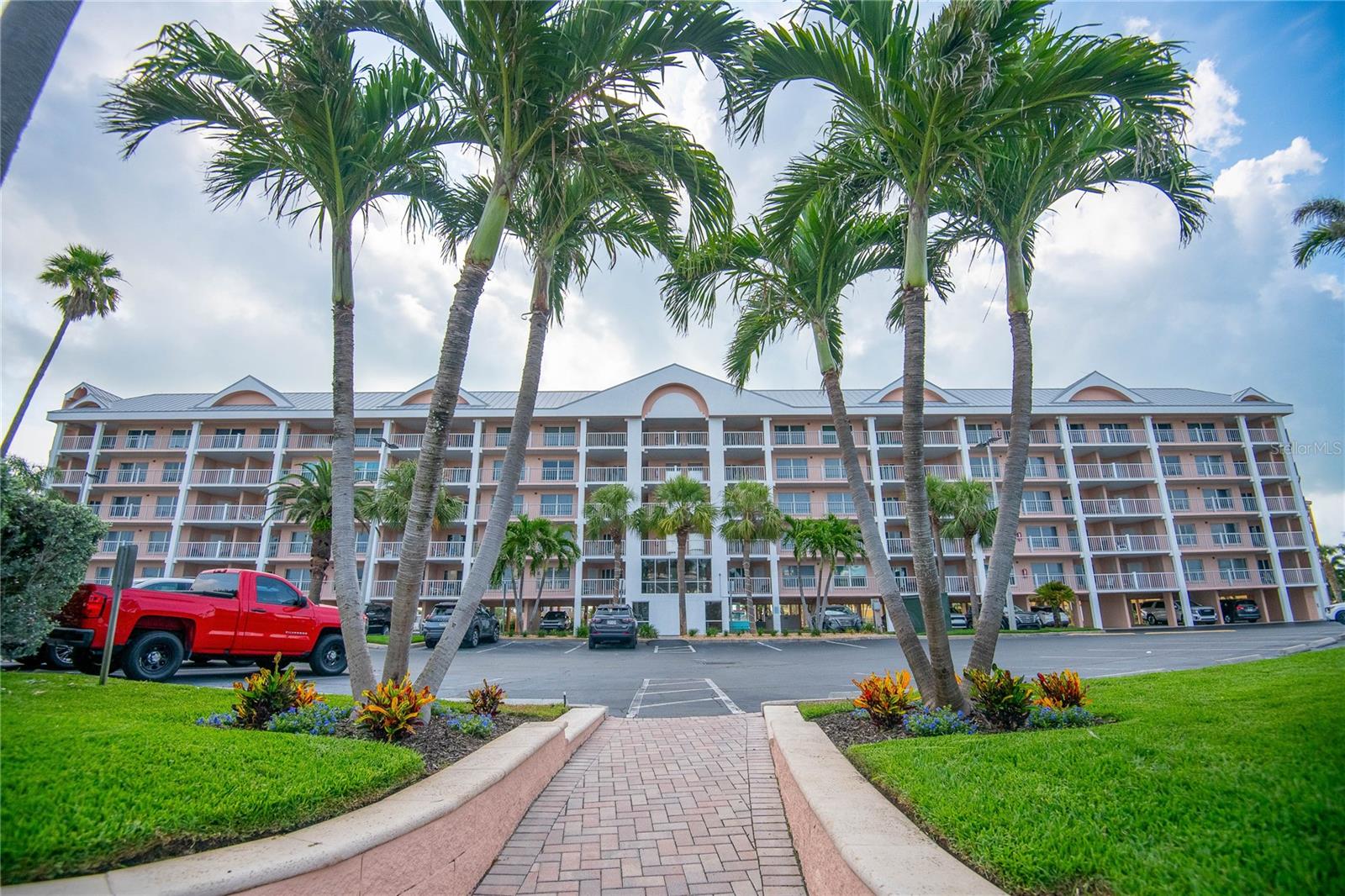 SUNRISE RESORT ON ST PETE BEACH CONDO - Residential