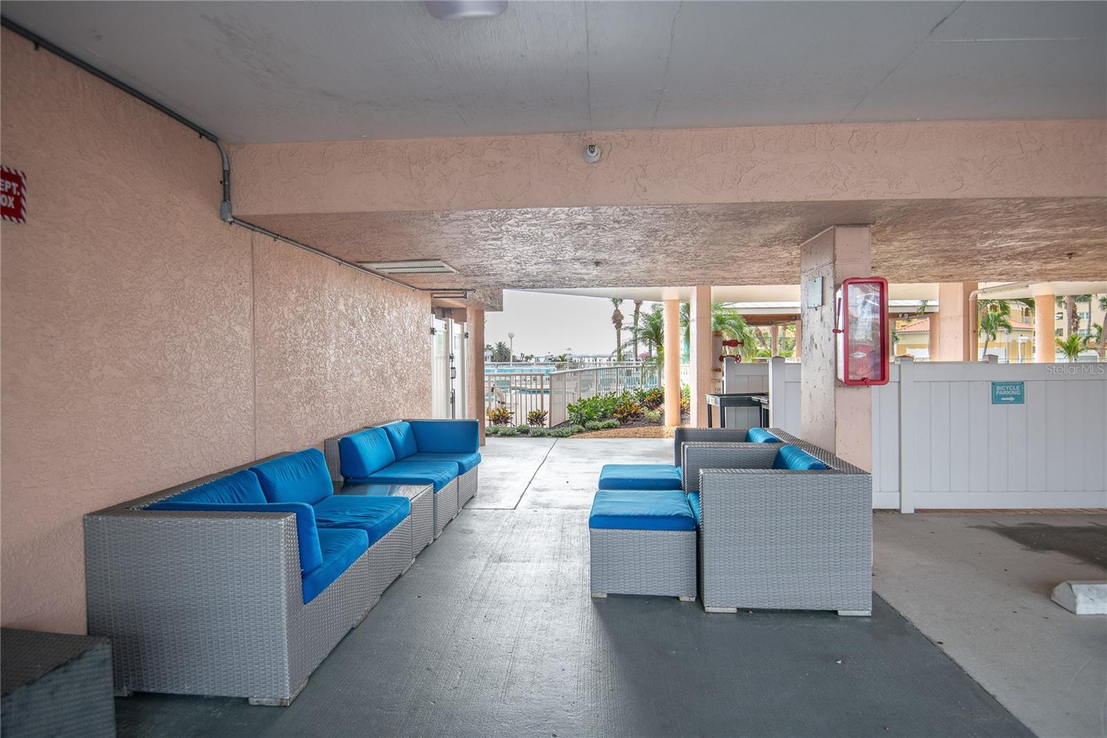 SUNRISE RESORT ON ST PETE BEACH CONDO - Residential