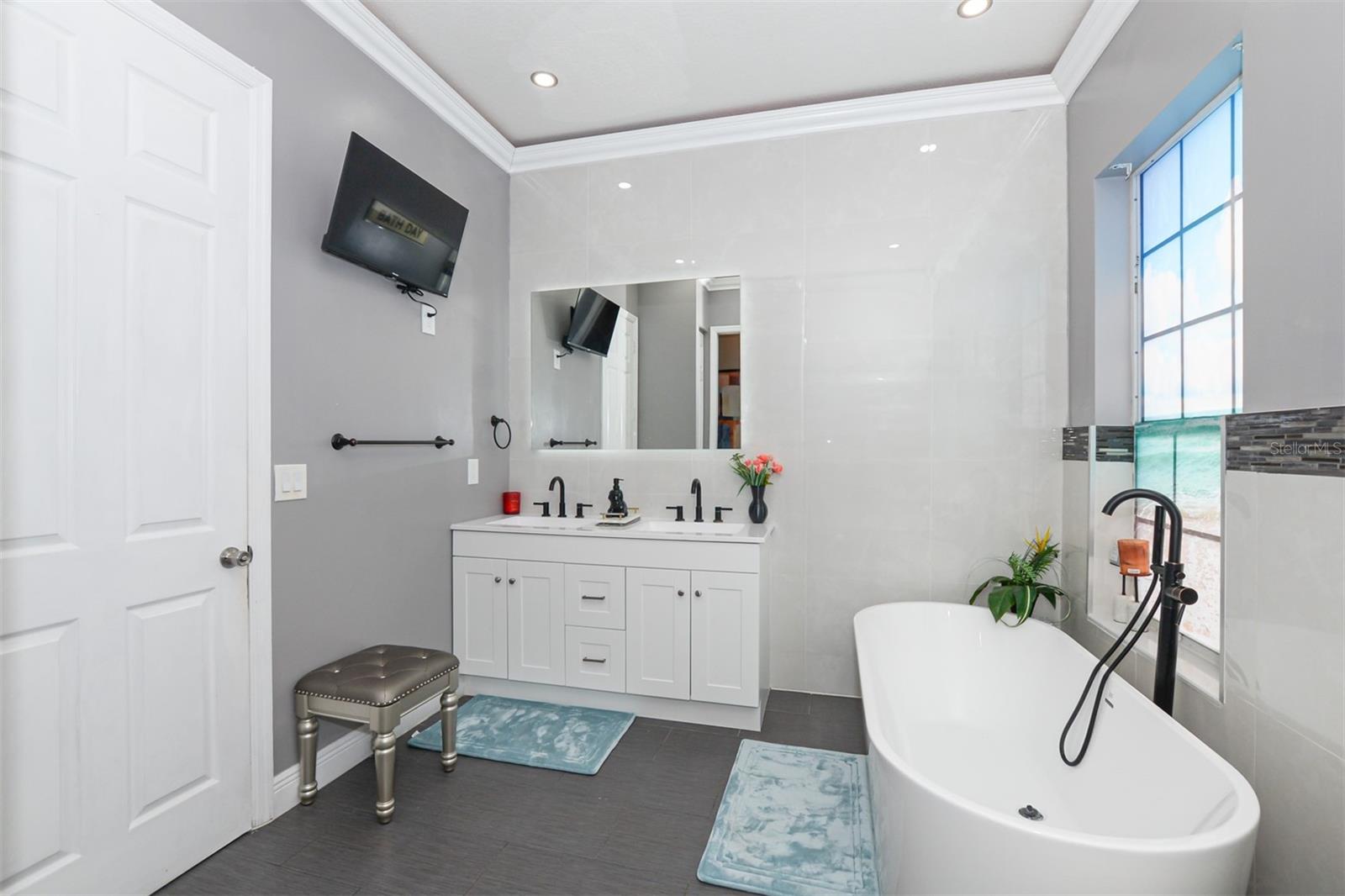 ST LUCIE WEST 117 LAKEFOREST AT ST LUCIE WEST PH 1 - Residential